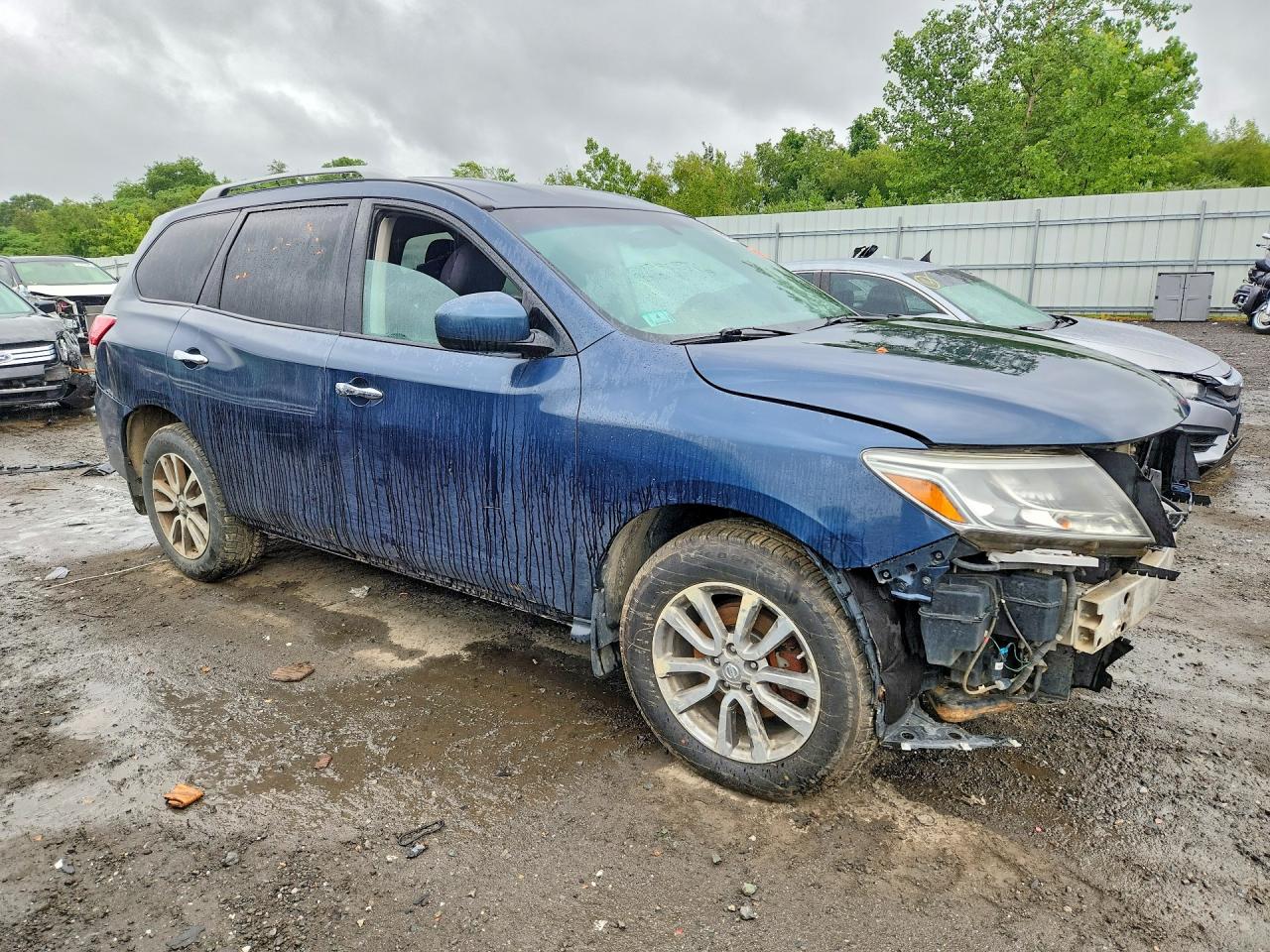 2015 Nissan Pathfinder S Blue vin: 5N1AR2MM6FC692741