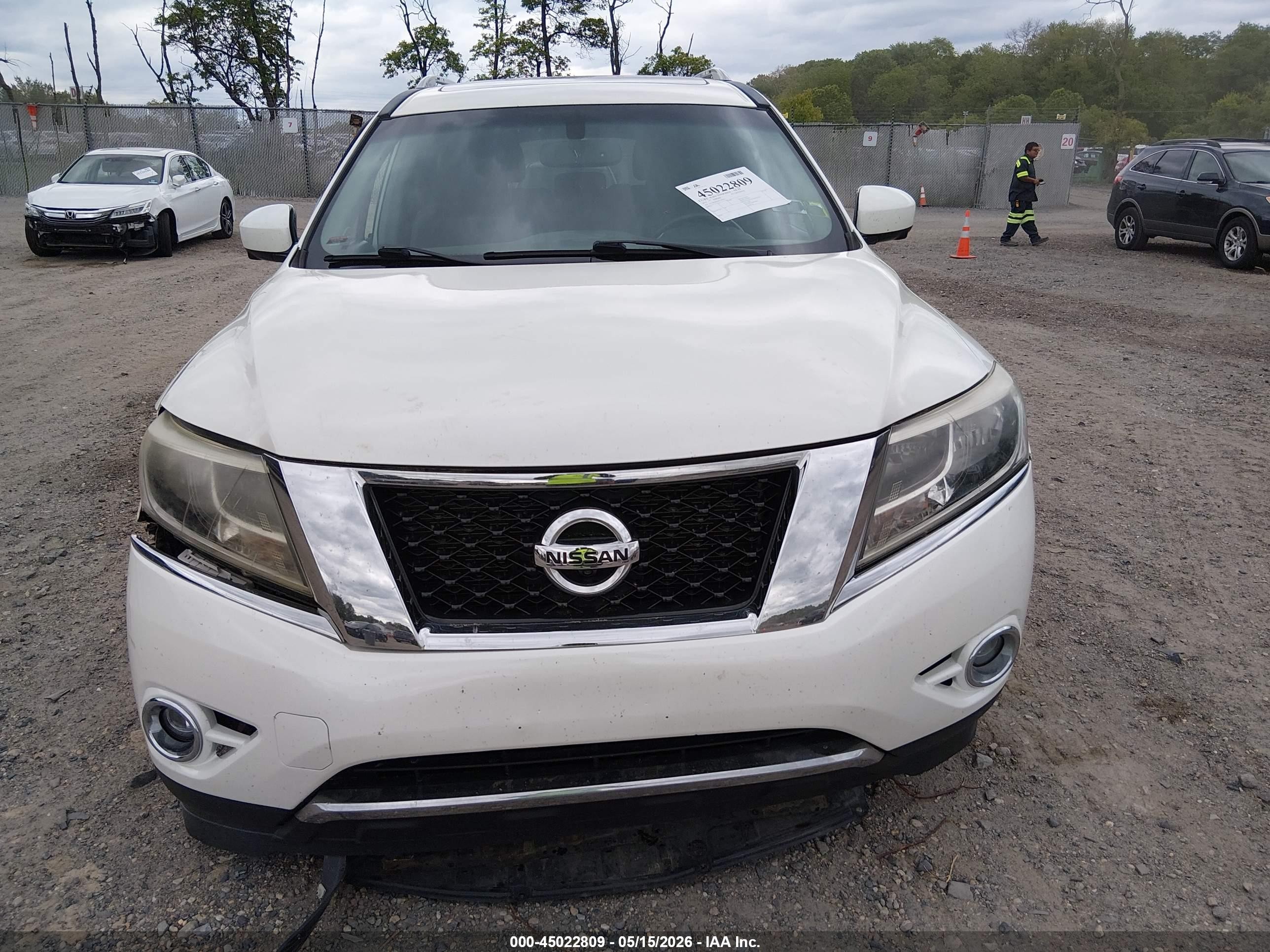 2015 Nissan Pathfinder Sl Cream vin: 5N1AR2MM6FC707853