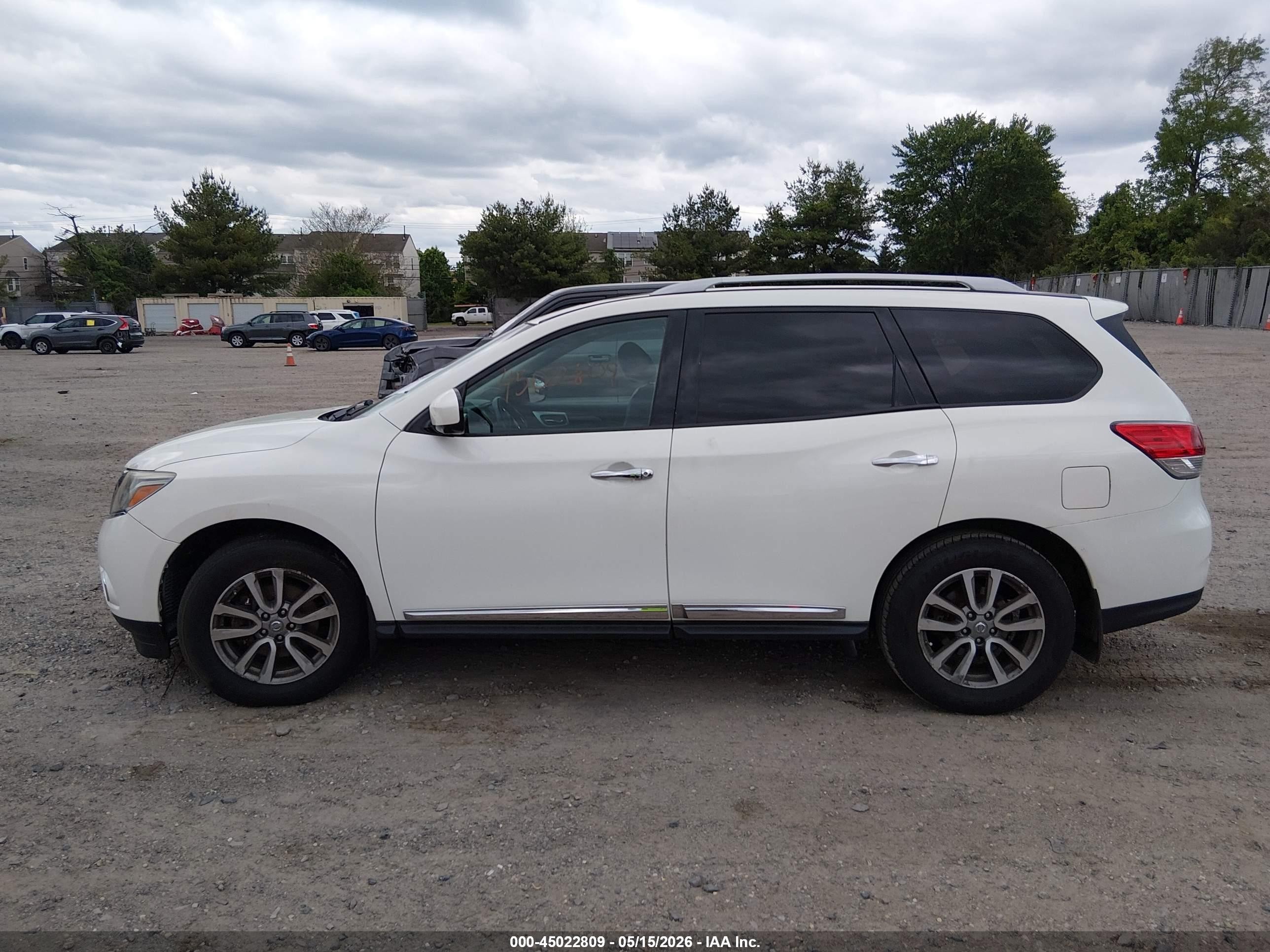 2015 Nissan Pathfinder Sl Cream vin: 5N1AR2MM6FC707853