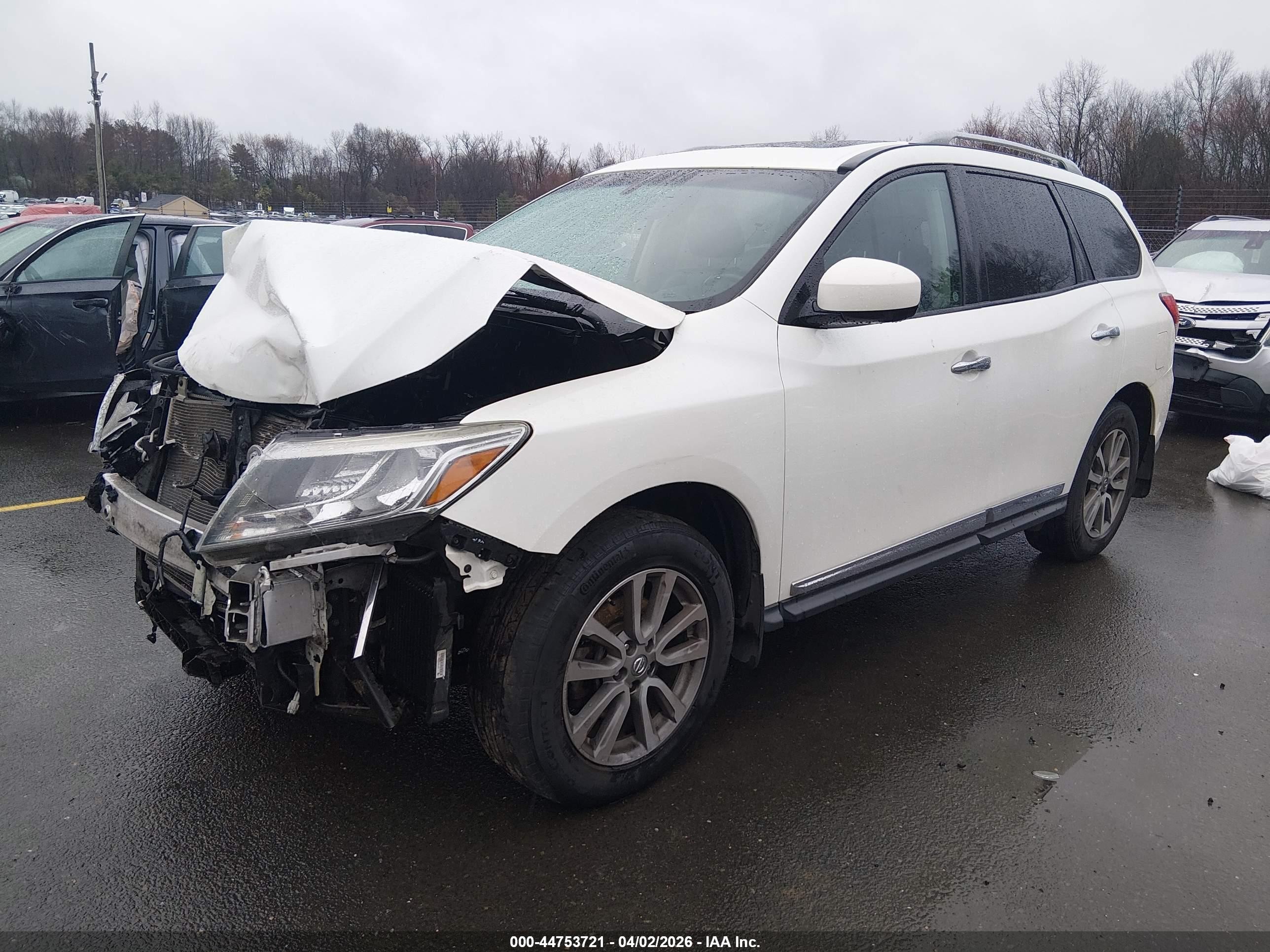 2015 Nissan Pathfinder Sl Белый vin: 5N1AR2MM6FC721591