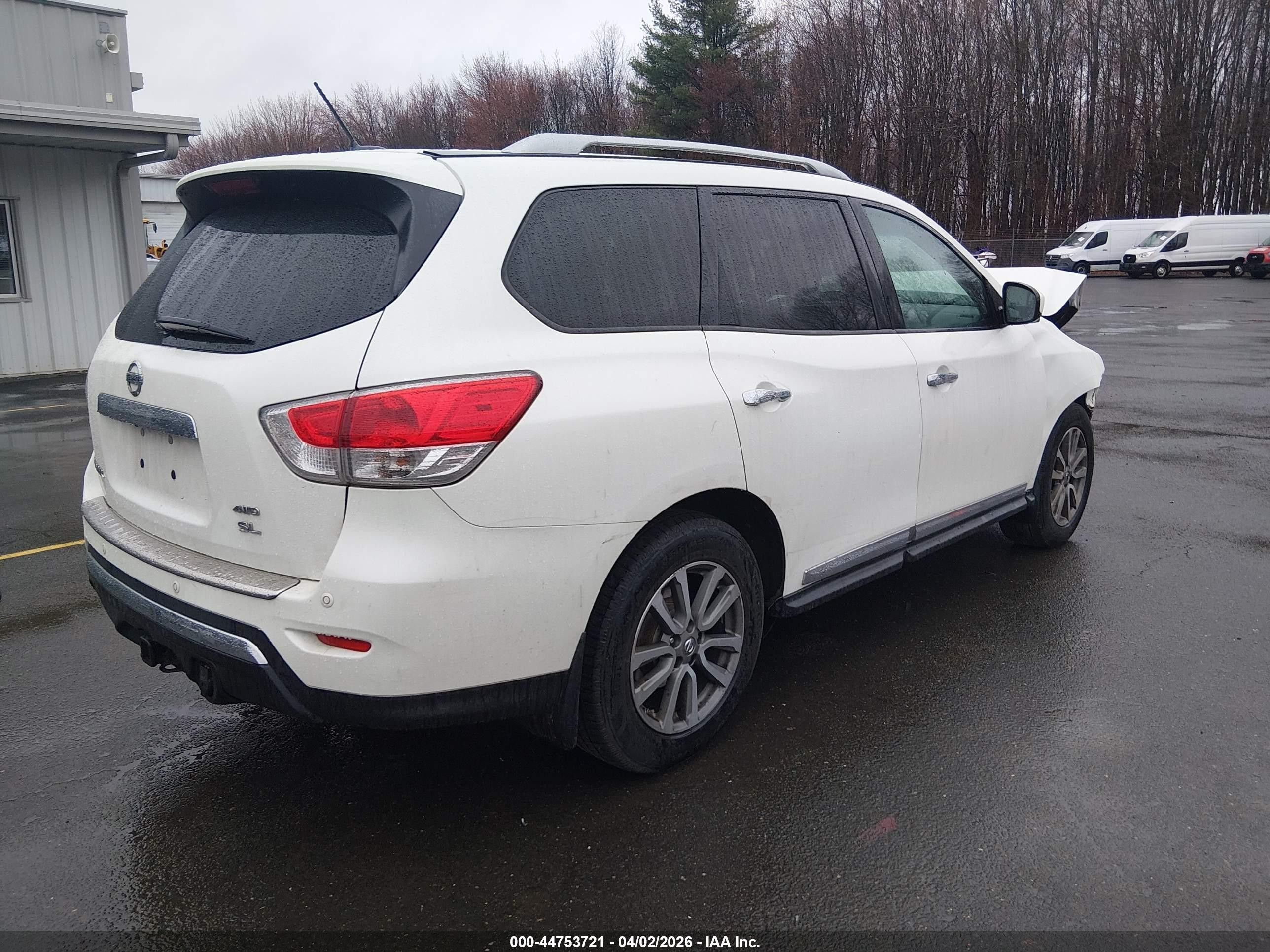 2015 Nissan Pathfinder Sl Белый vin: 5N1AR2MM6FC721591