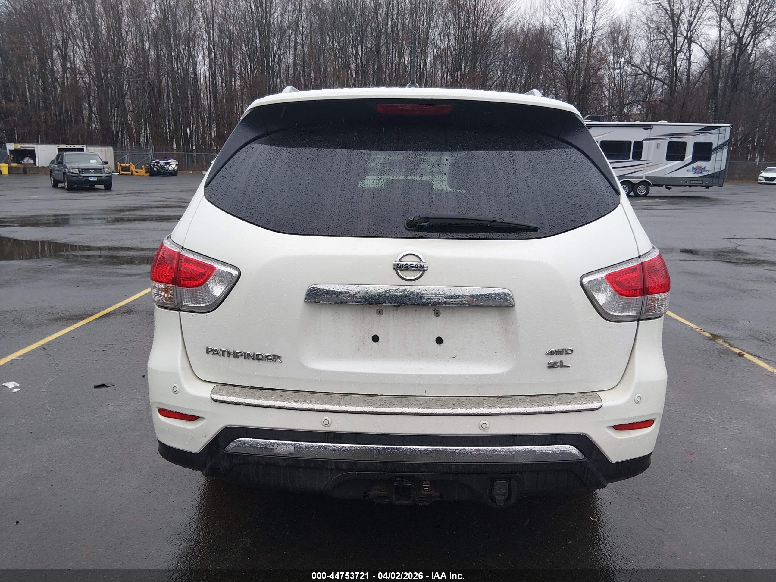 2015 Nissan Pathfinder Sl Белый vin: 5N1AR2MM6FC721591