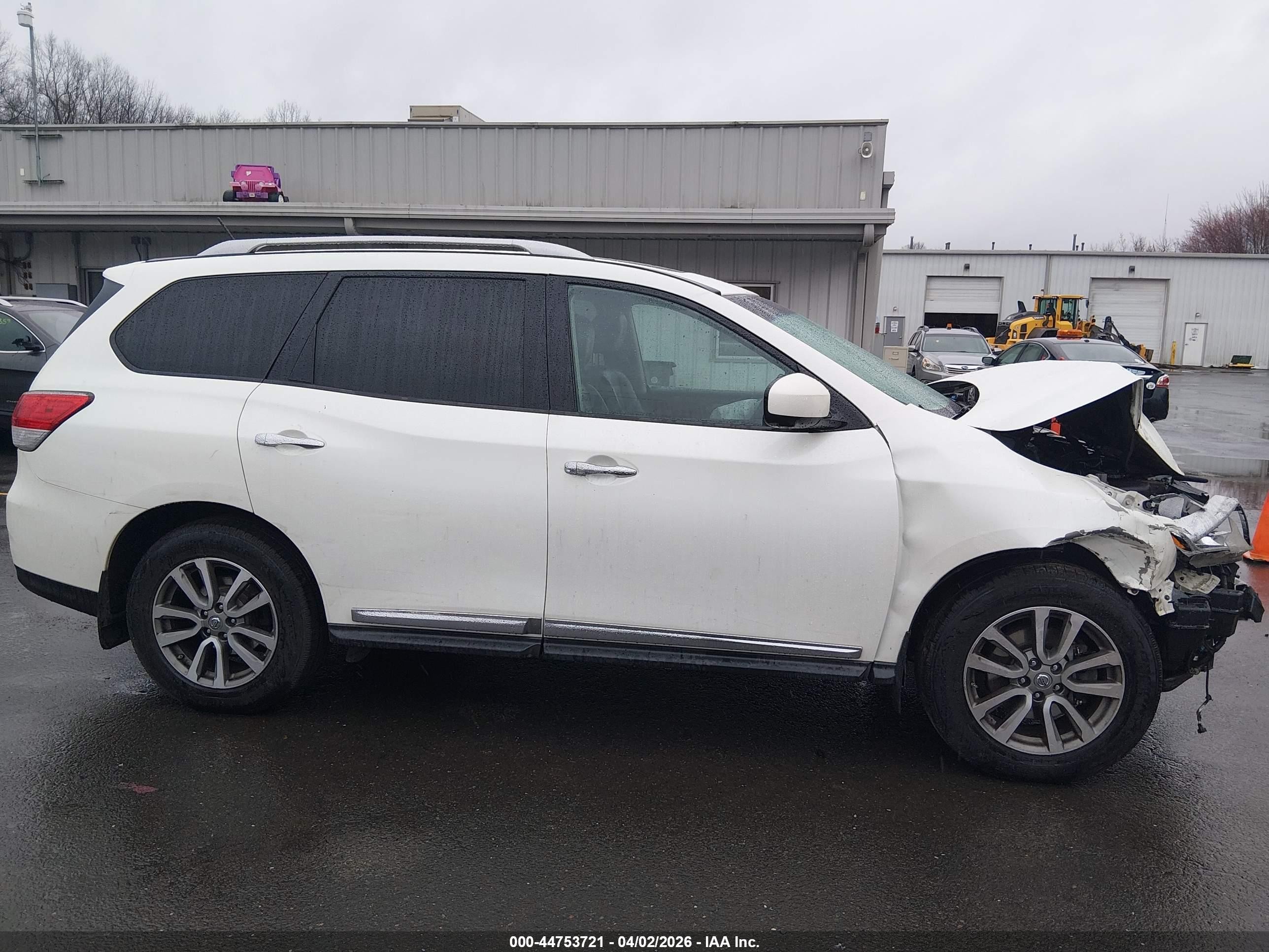 2015 Nissan Pathfinder Sl Белый vin: 5N1AR2MM6FC721591
