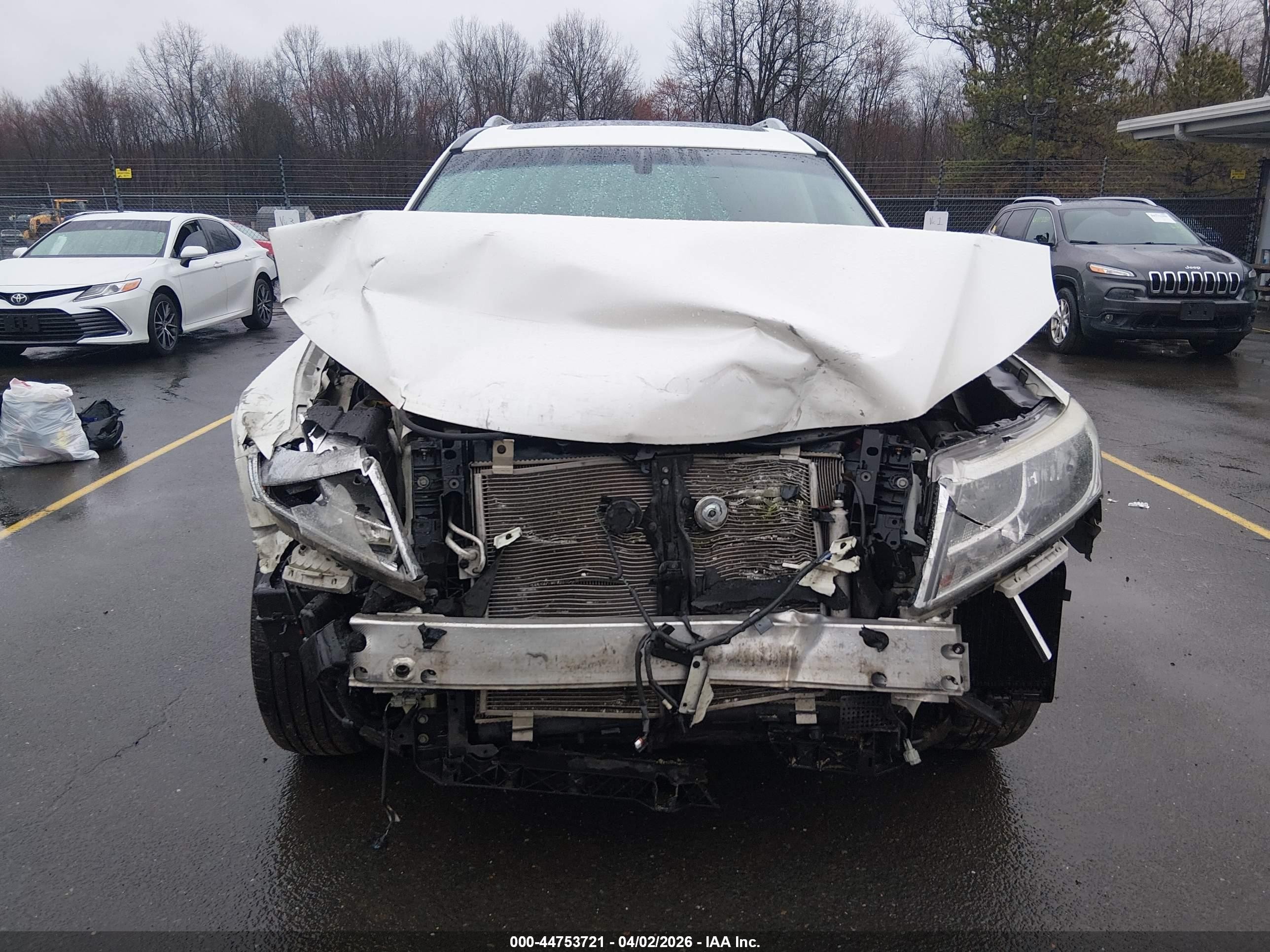 2015 Nissan Pathfinder Sl Белый vin: 5N1AR2MM6FC721591