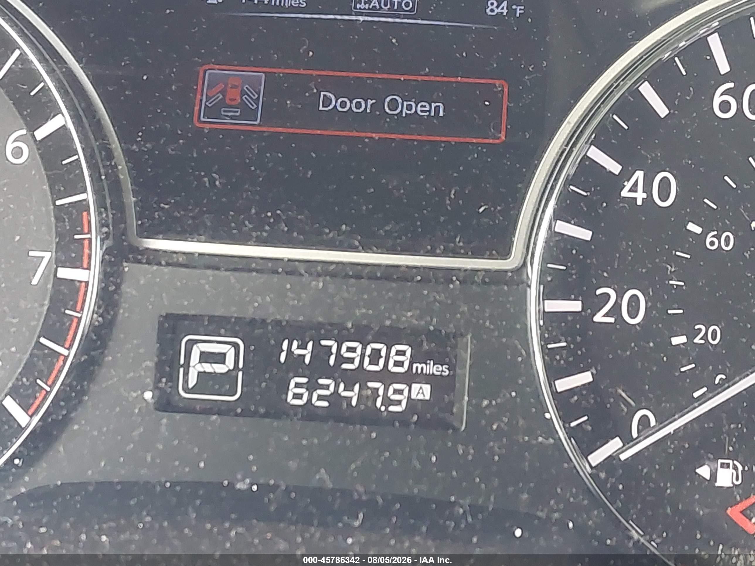 2013 Nissan Pathfinder Sv White vin: 5N1AR2MM7DC606723