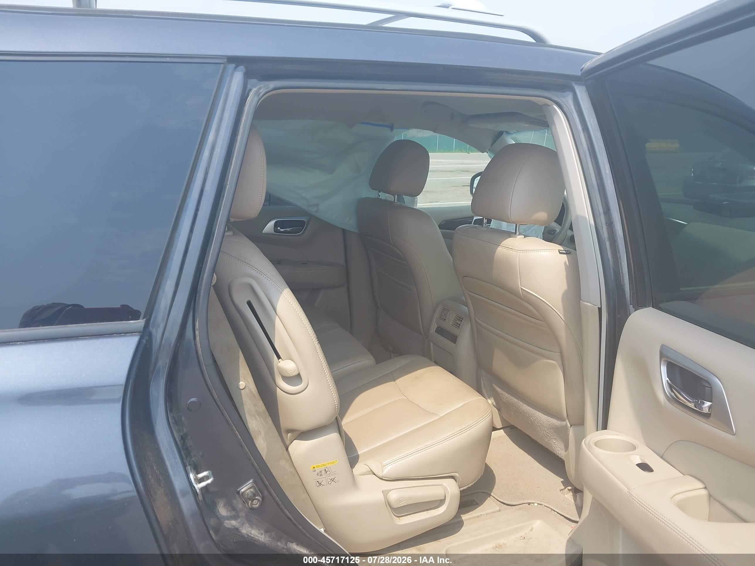 2013 Nissan Pathfinder Sl Gray vin: 5N1AR2MM7DC652553