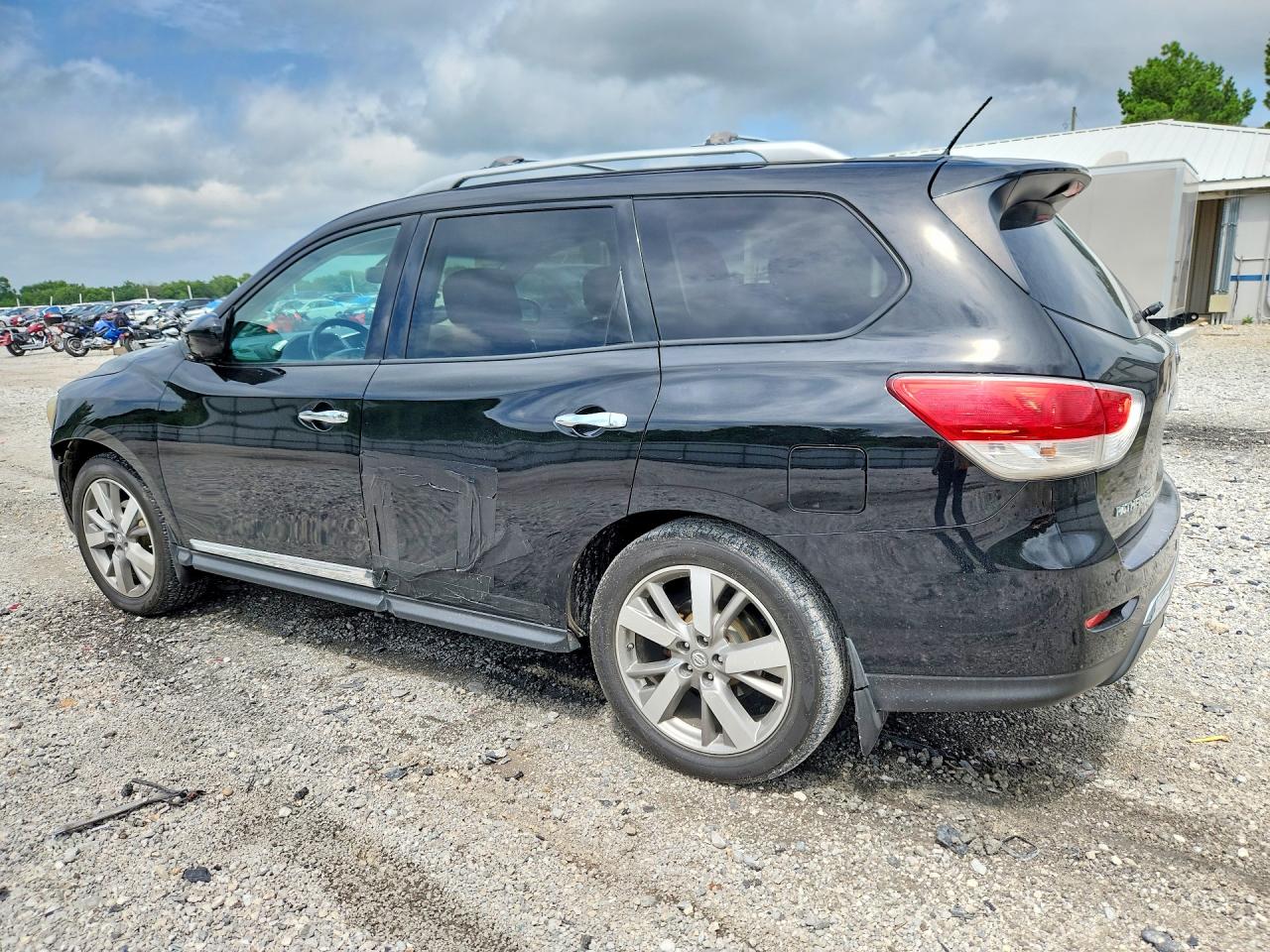 2013 Nissan Pathfinder S Black vin: 5N1AR2MM7DC665027