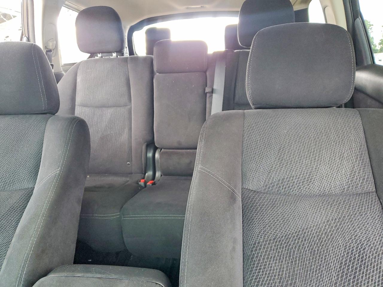 2013 Nissan Pathfinder S Silver vin: 5N1AR2MM7DC671250