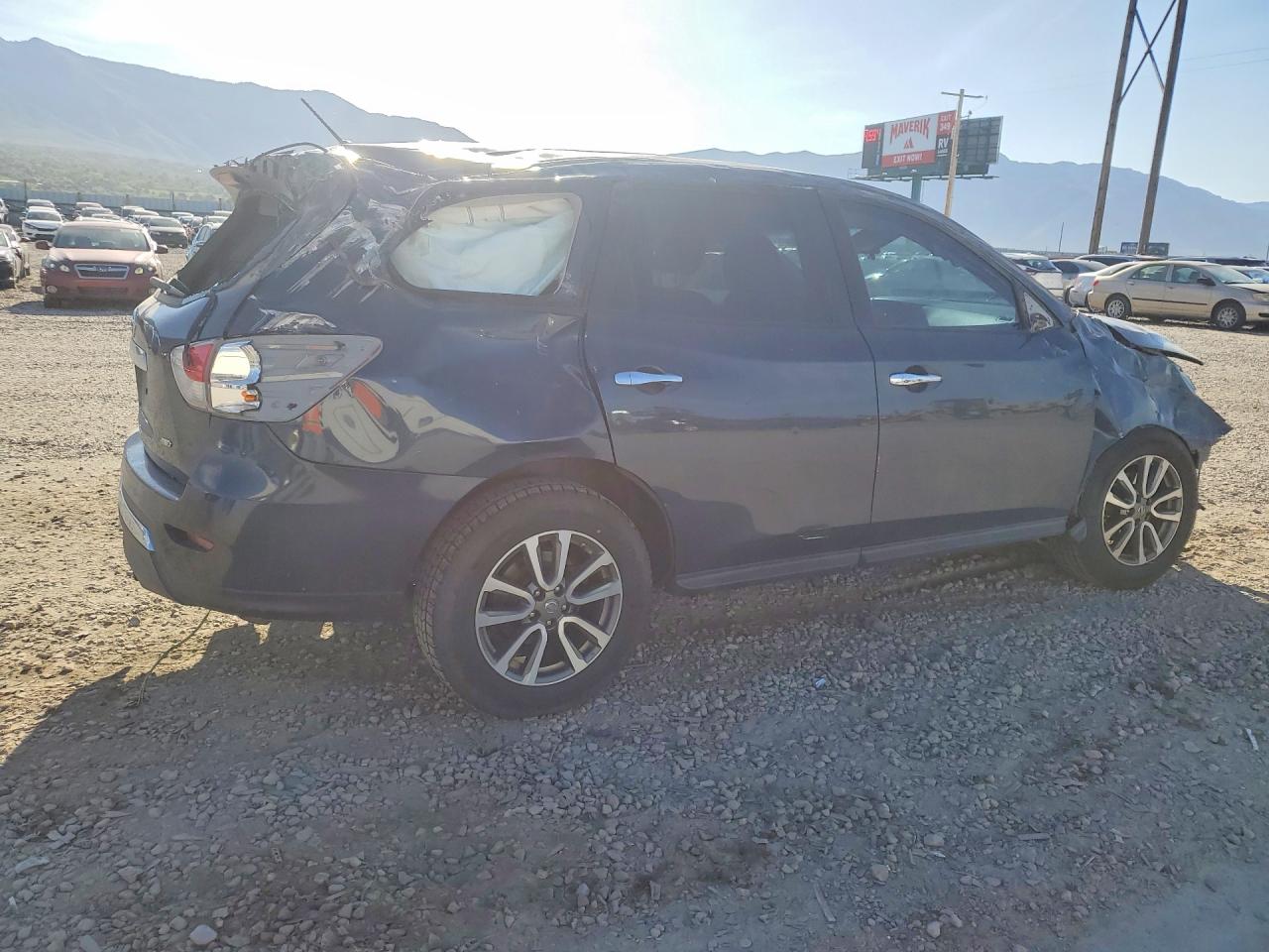 2013 Nissan Pathfinder Blue vin: 5N1AR2MM7DC671992