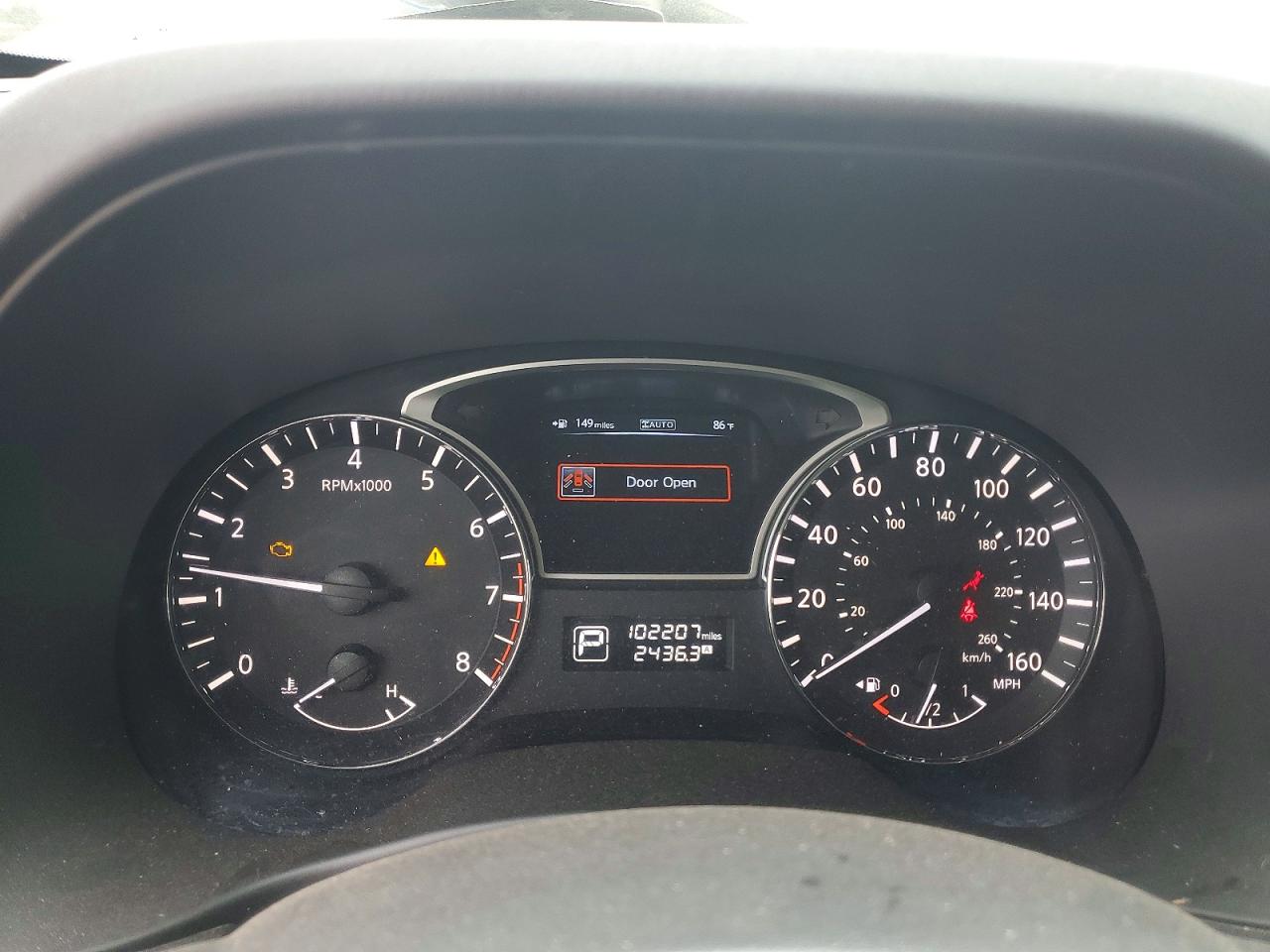 2013 Nissan Pathfinder S Silver vin: 5N1AR2MM7DC672642