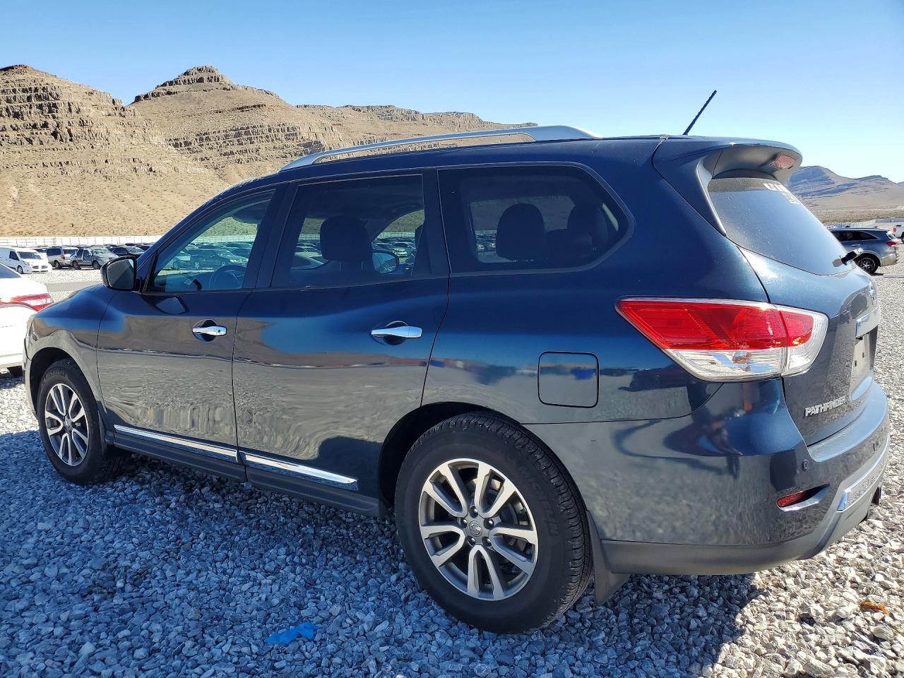 2013 Nissan Pathfinder S Blue vin: 5N1AR2MM7DC676982