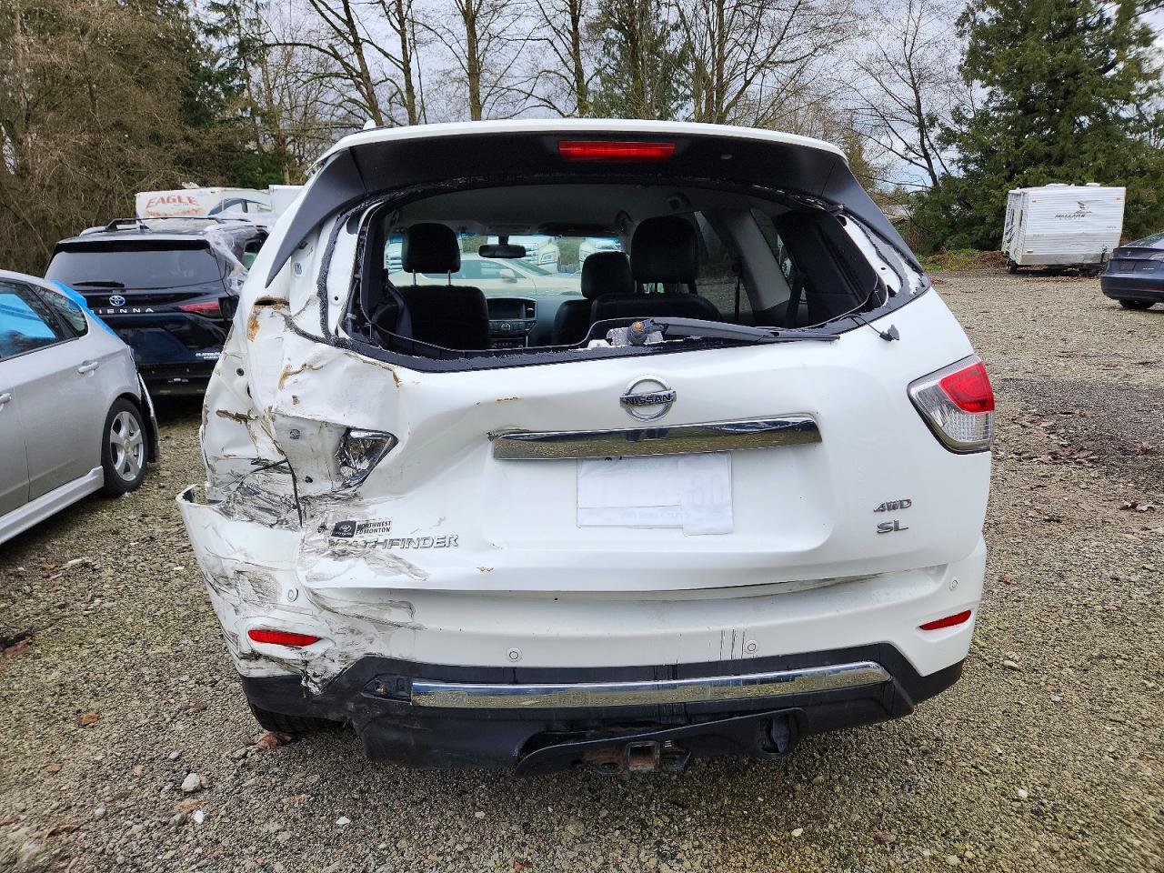 2014 Nissan Pathfinder S White vin: 5N1AR2MM7EC630523