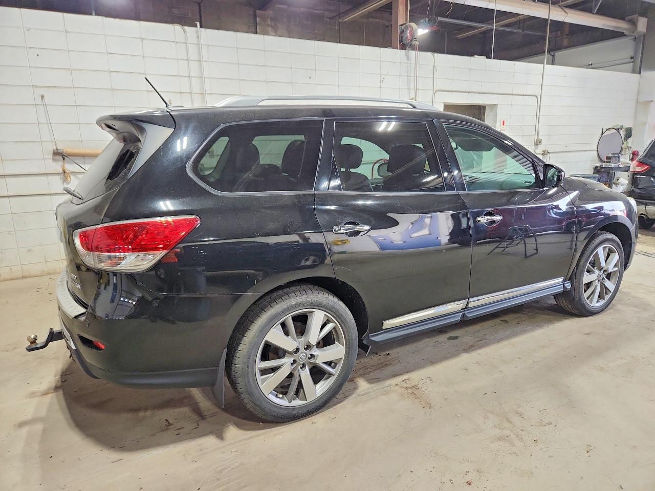 2014 Nissan Pathfinder S Black vin: 5N1AR2MM7EC630683