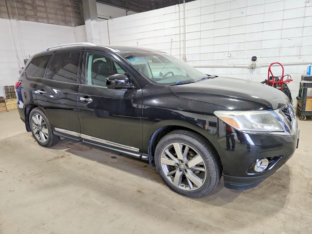 2014 Nissan Pathfinder S Black vin: 5N1AR2MM7EC630683