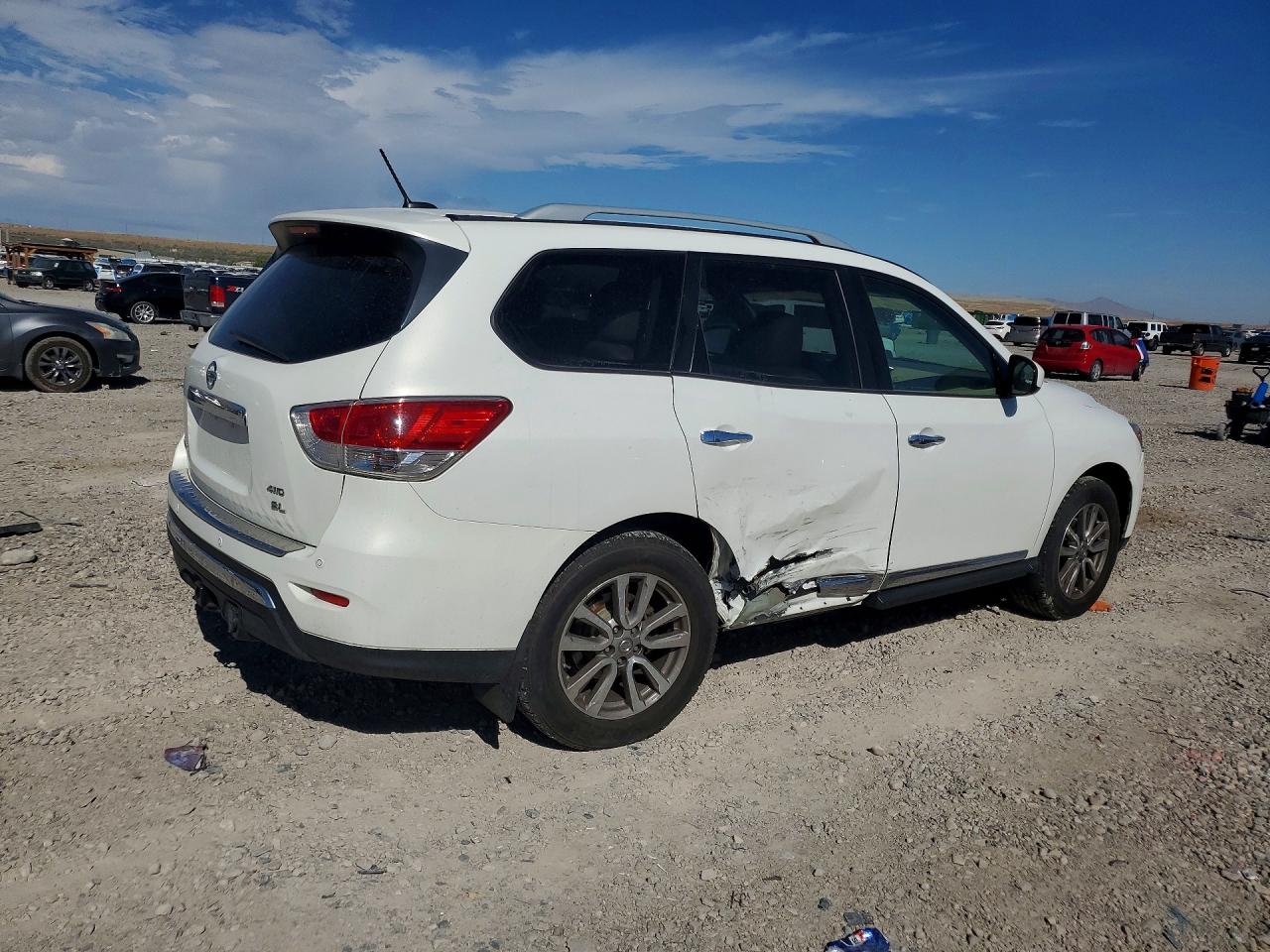 2014 Nissan Pathfinder Sl Белый vin: 5N1AR2MM7EC644177
