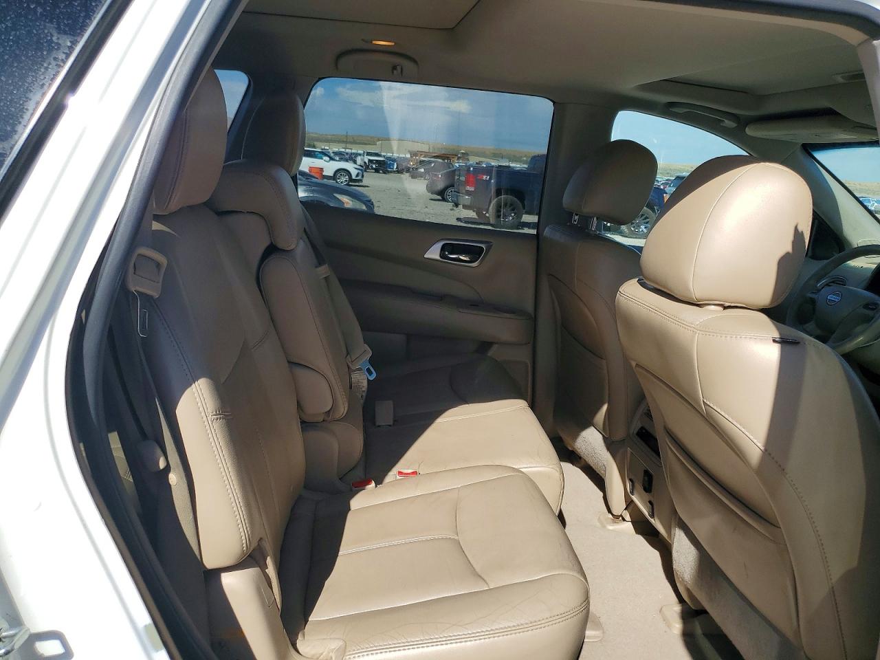 2014 Nissan Pathfinder Sl Белый vin: 5N1AR2MM7EC644177