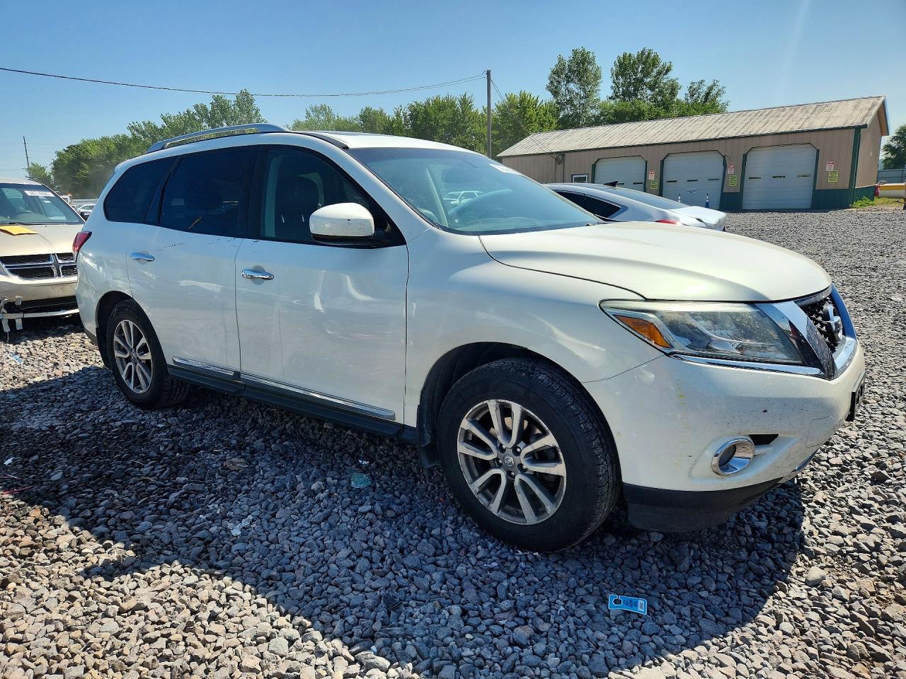 2014 Nissan Pathfinder Sl Белый vin: 5N1AR2MM7EC655552
