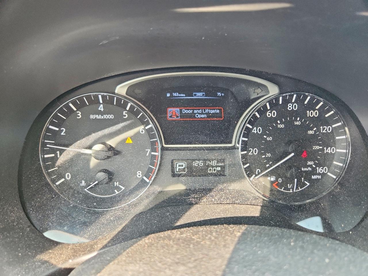 2014 Nissan Pathfinder S Белый vin: 5N1AR2MM7EC663943