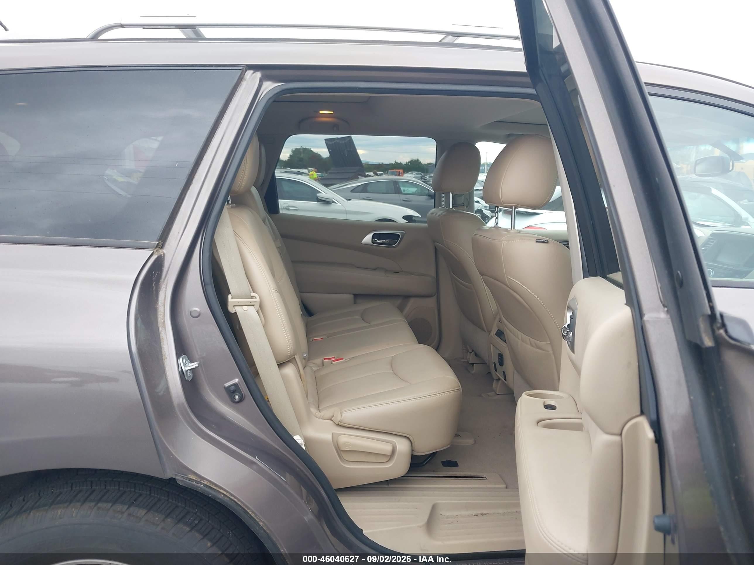 2014 Nissan Pathfinder Sl Gray vin: 5N1AR2MM7EC680113