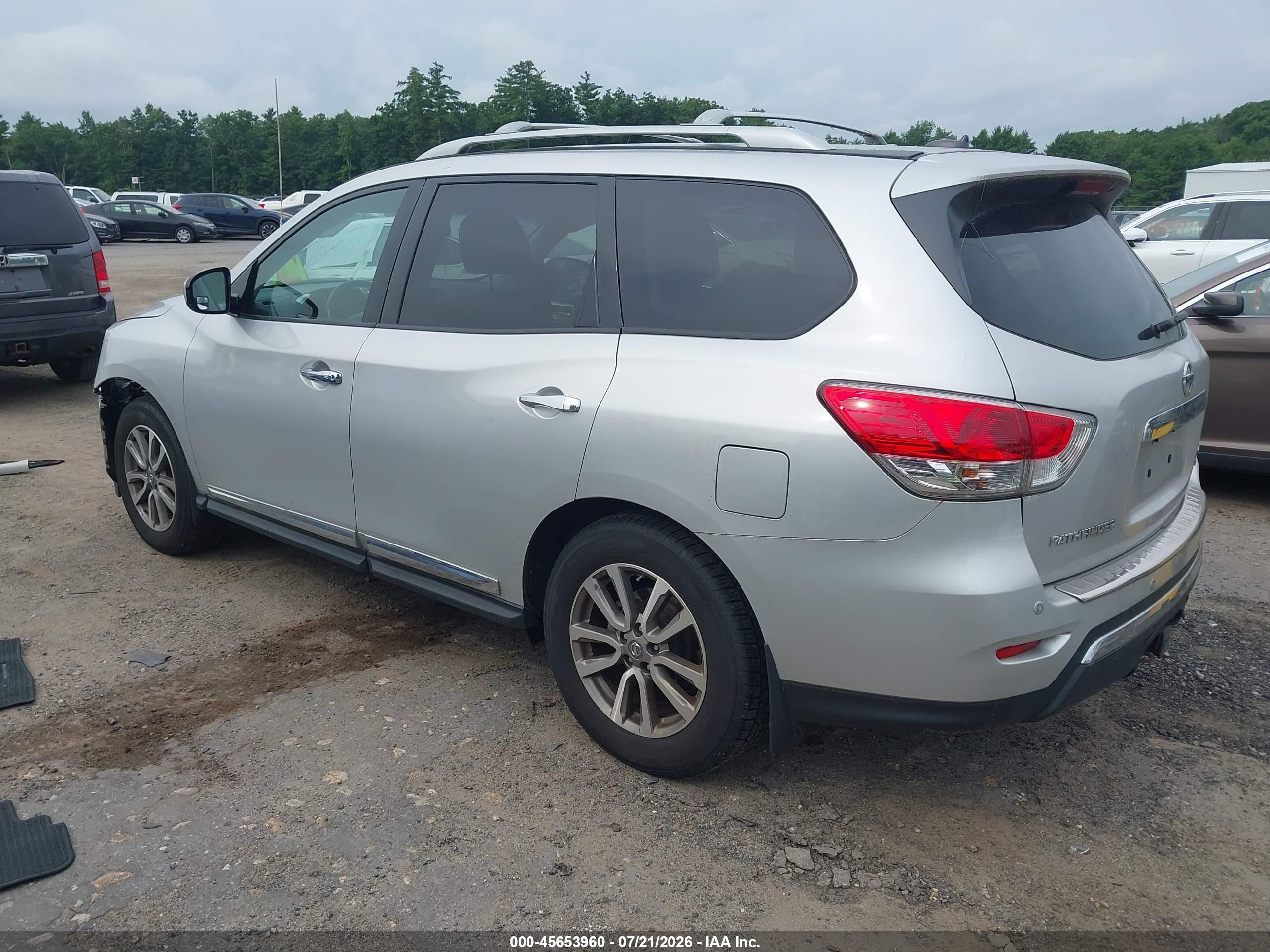 2014 Nissan Pathfinder Sl Silver vin: 5N1AR2MM7EC686820