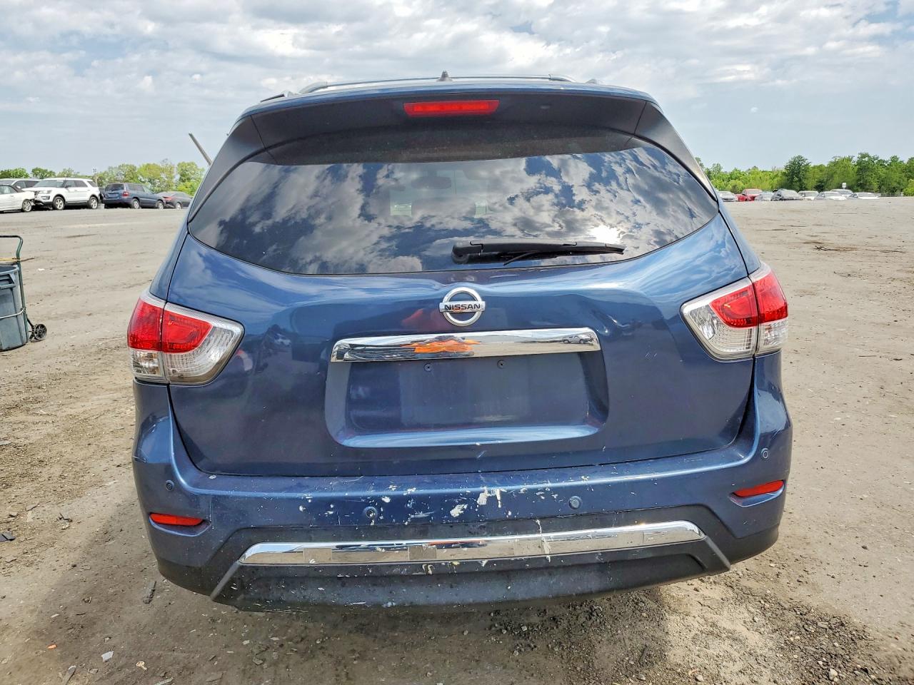 2014 Nissan Pathfinder S Blue vin: 5N1AR2MM7EC696795