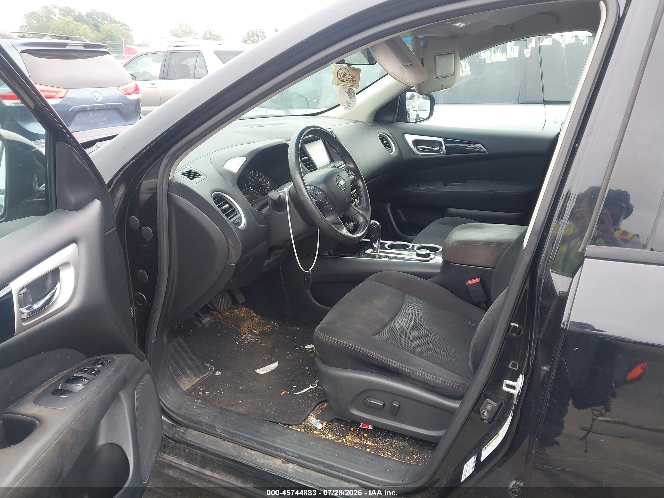 2014 Nissan Pathfinder Sv Black vin: 5N1AR2MM7EC711814
