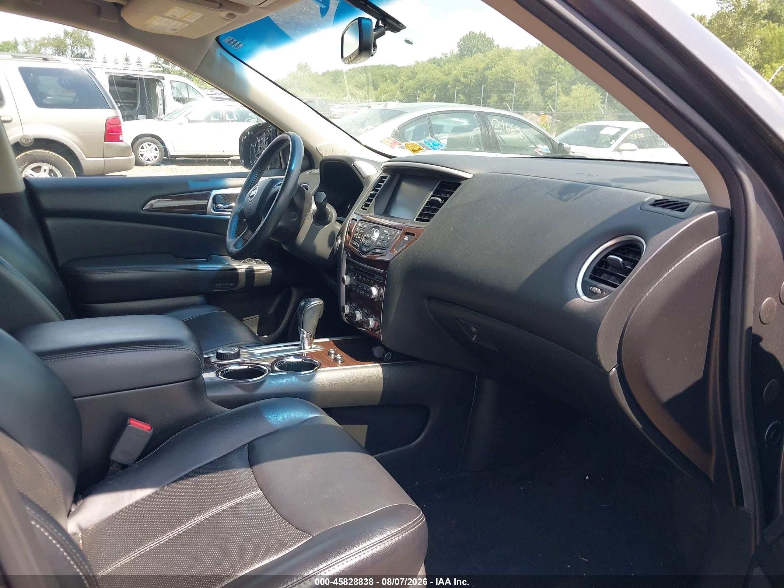 2014 Nissan Pathfinder Platinum Gray vin: 5N1AR2MM7EC713420