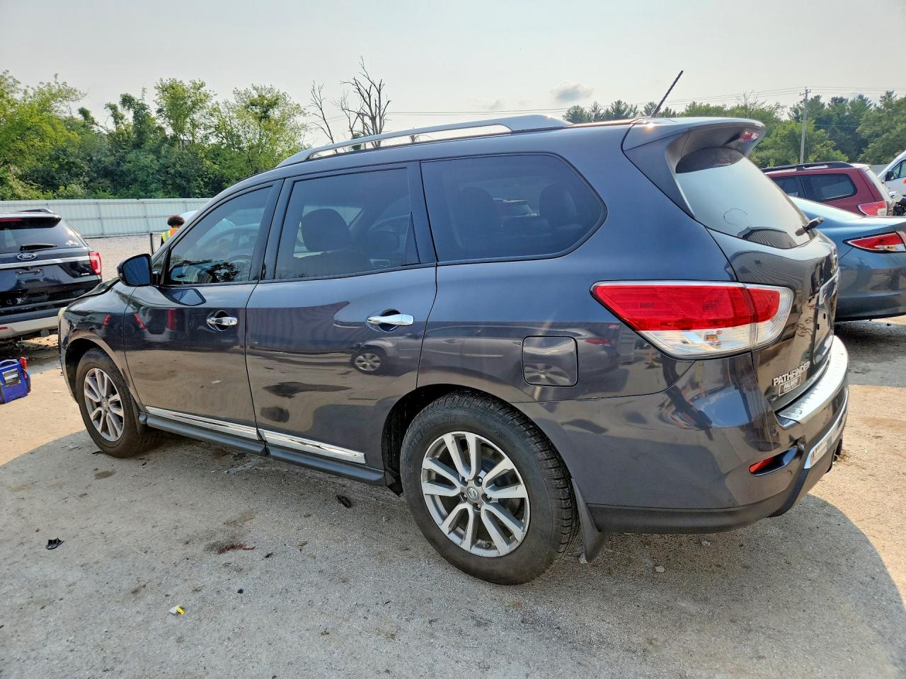 2014 Nissan Pathfinder Sl Gray vin: 5N1AR2MM7EC715359