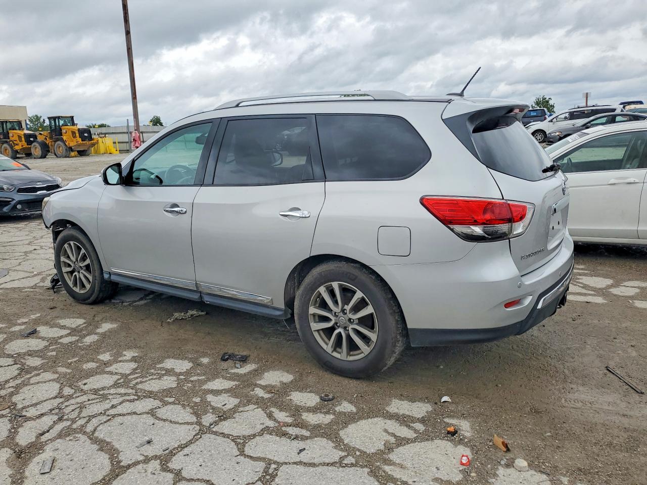 2015 Nissan Pathfinder Sl Silver vin: 5N1AR2MM7FC602688