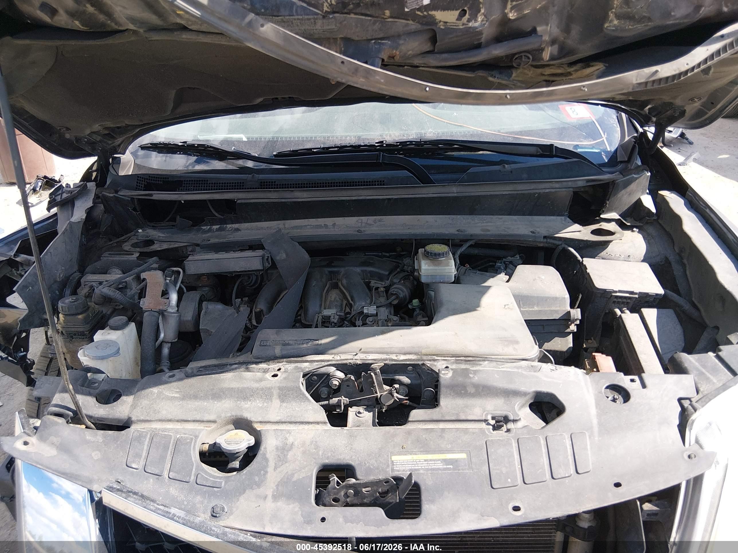 2015 Nissan Pathfinder Sv Silver vin: 5N1AR2MM7FC617062