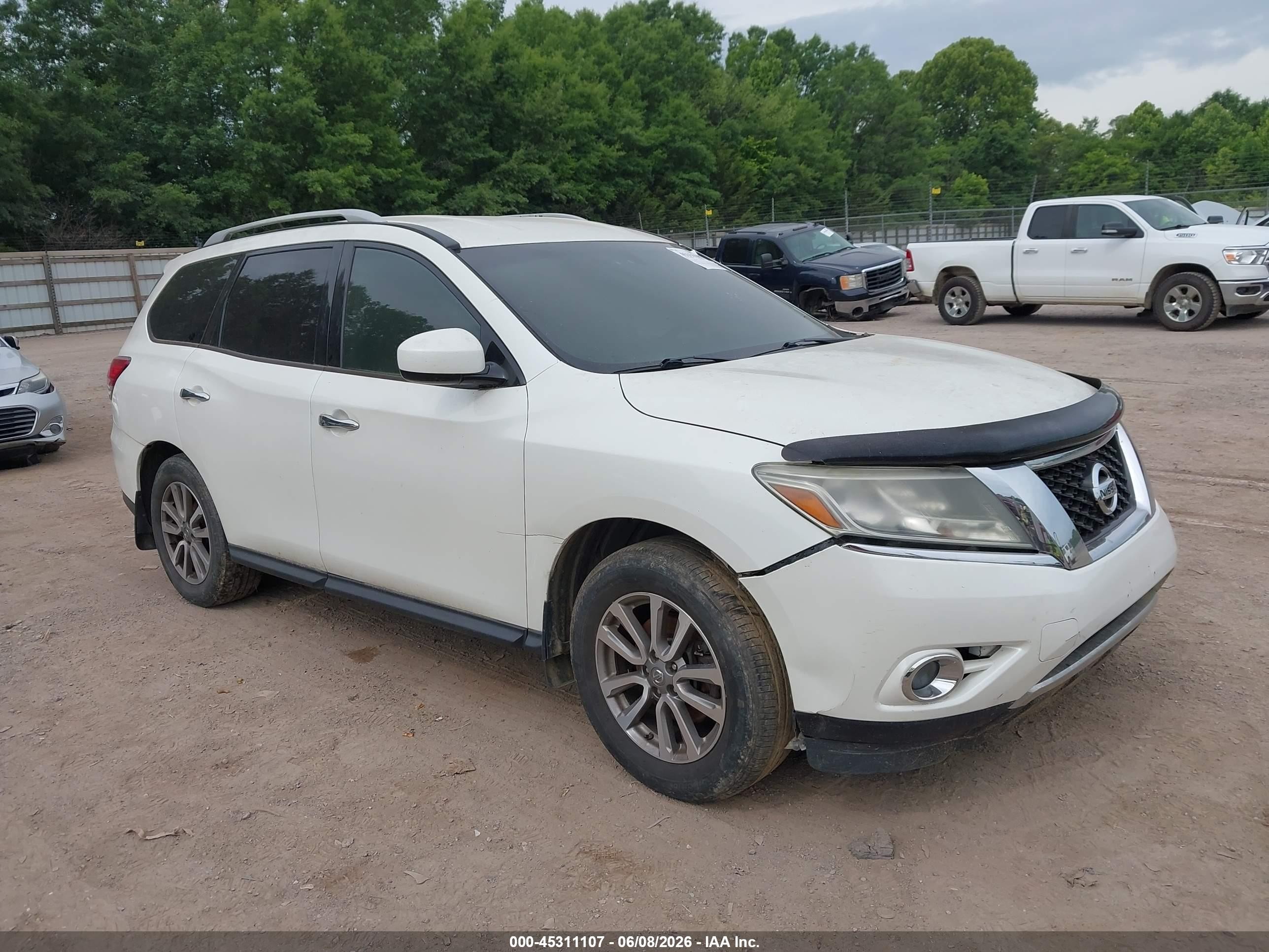 2015 Nissan Pathfinder Sv White vin: 5N1AR2MM7FC617949