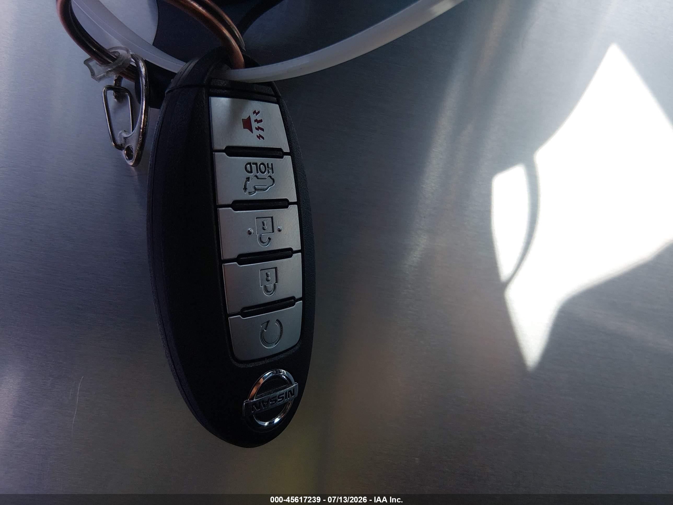 2015 Nissan Pathfinder Platinum Silver vin: 5N1AR2MM7FC622312