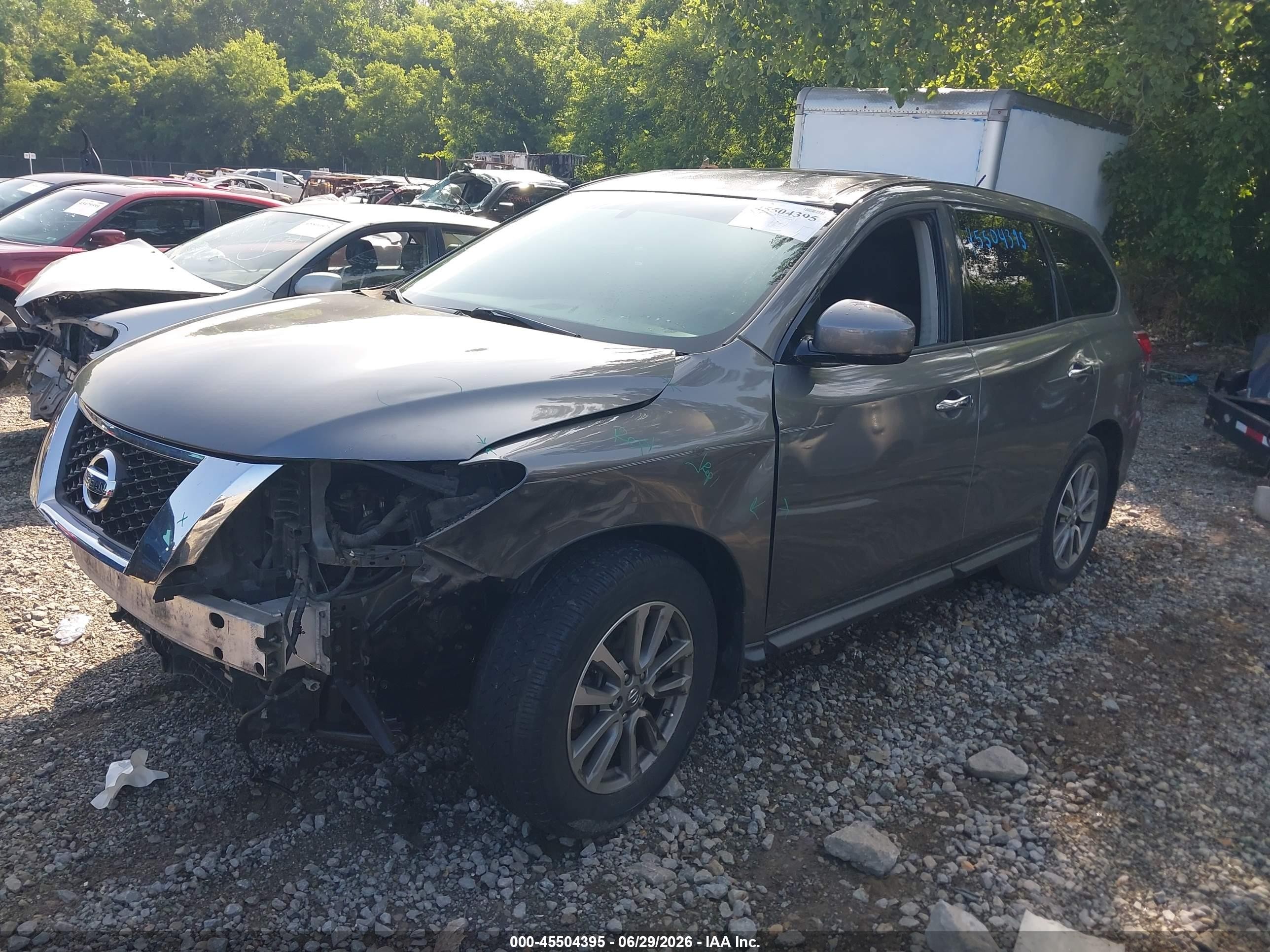 2015 Nissan Pathfinder S Gray vin: 5N1AR2MM7FC623671