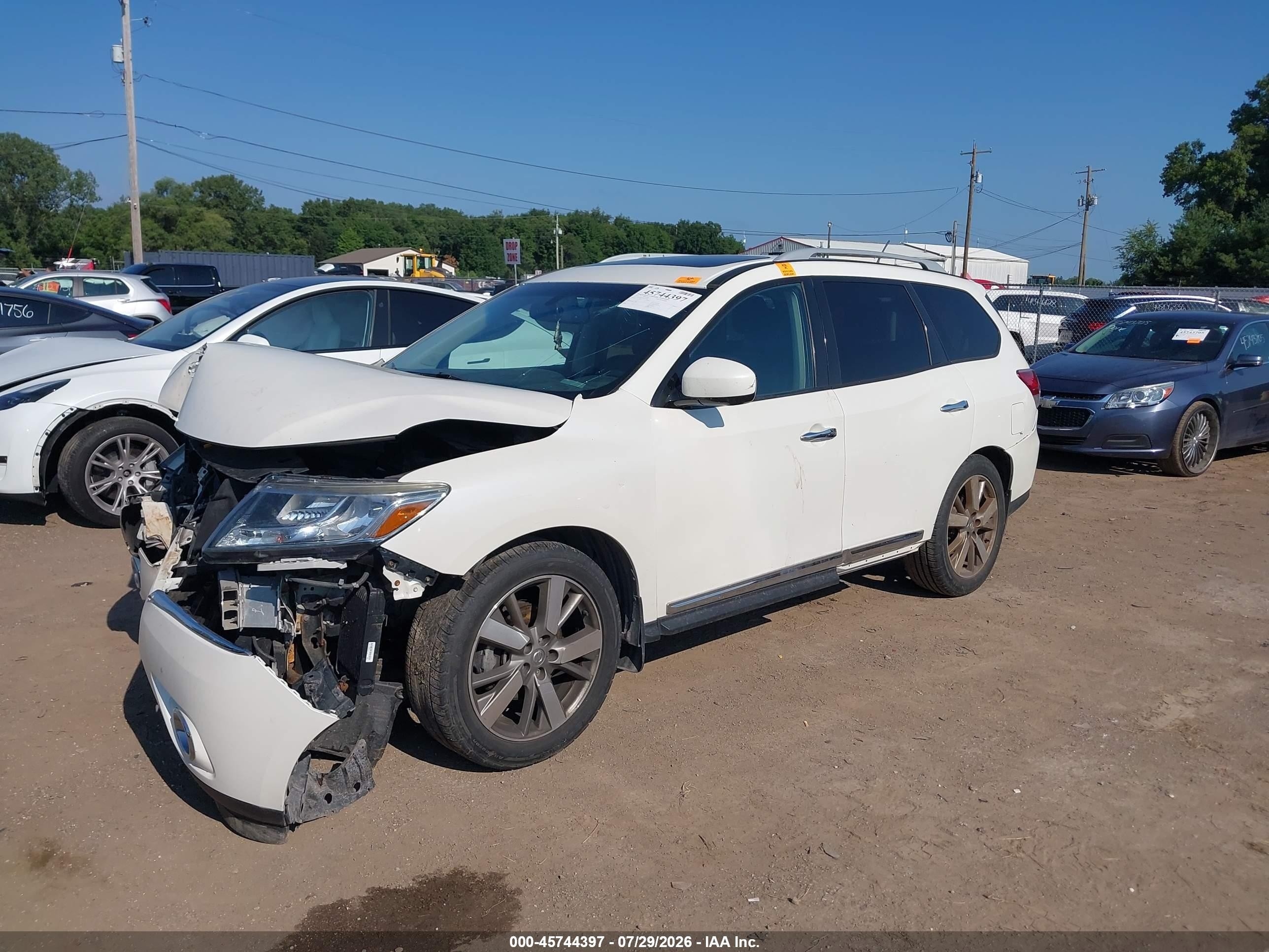 2015 Nissan Pathfinder Platinum White vin: 5N1AR2MM7FC626831