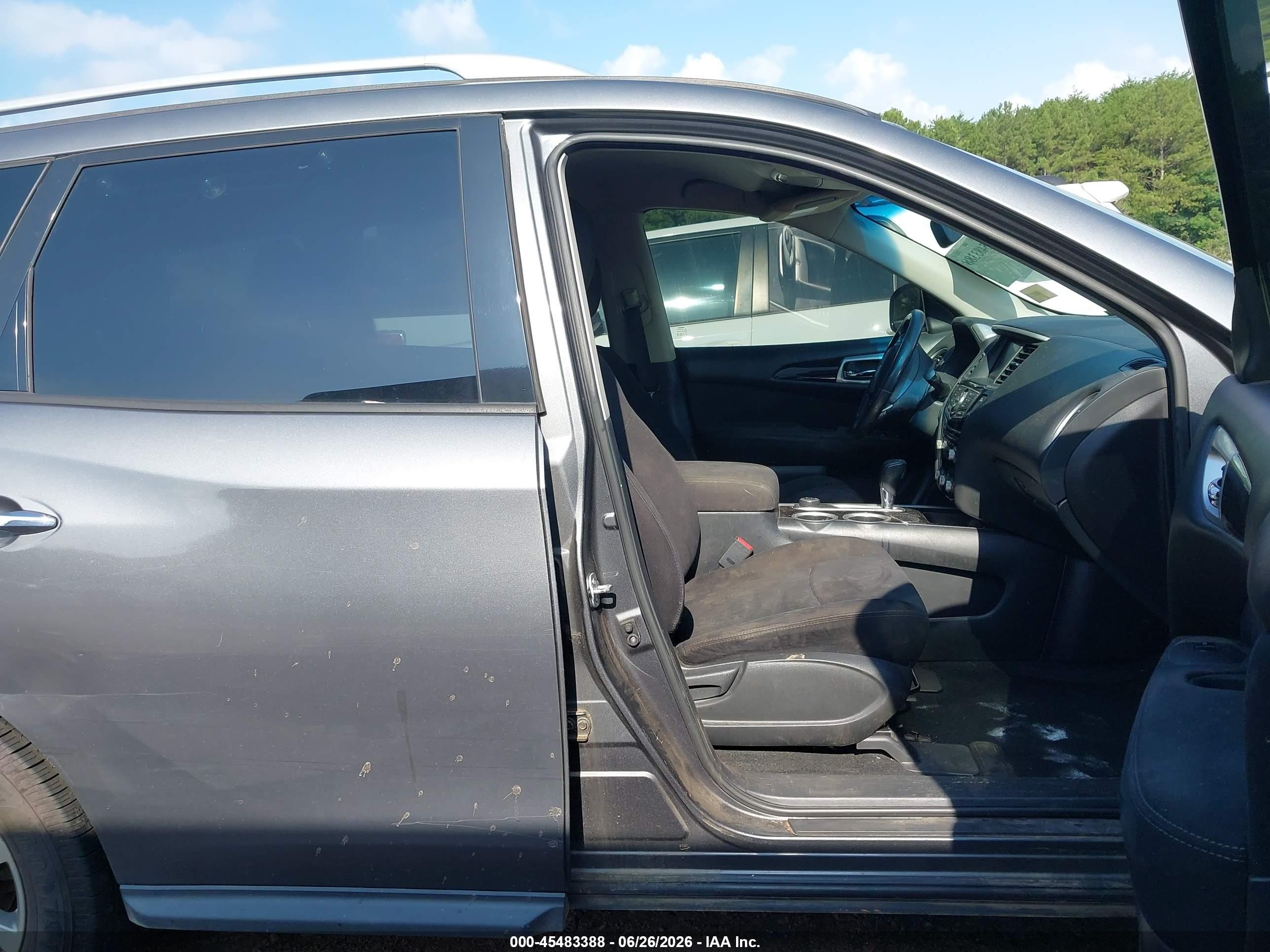 2015 Nissan Pathfinder Sv Gray vin: 5N1AR2MM7FC638428