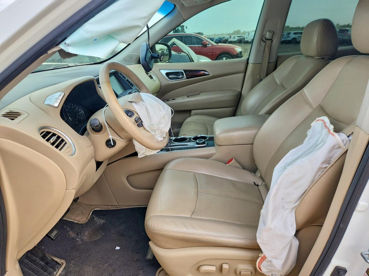 2015 Nissan Pathfinder S White vin: 5N1AR2MM7FC667668