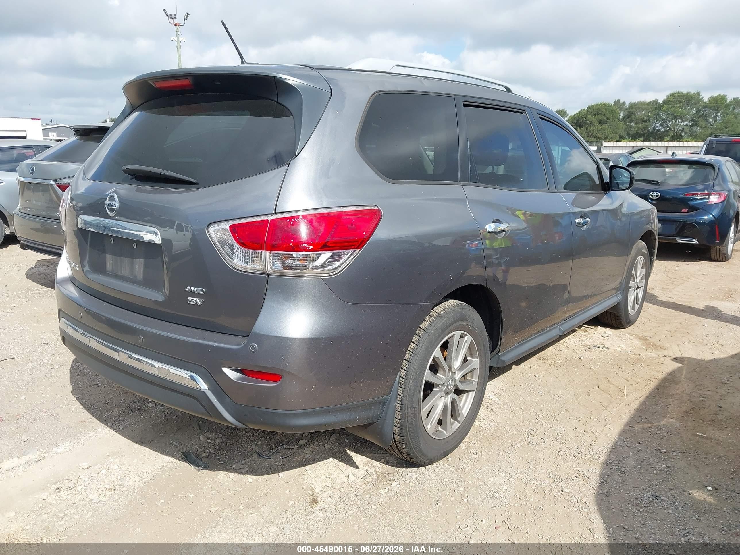 2015 Nissan Pathfinder Platinum/s/sl/sv Gray vin: 5N1AR2MM7FC679979