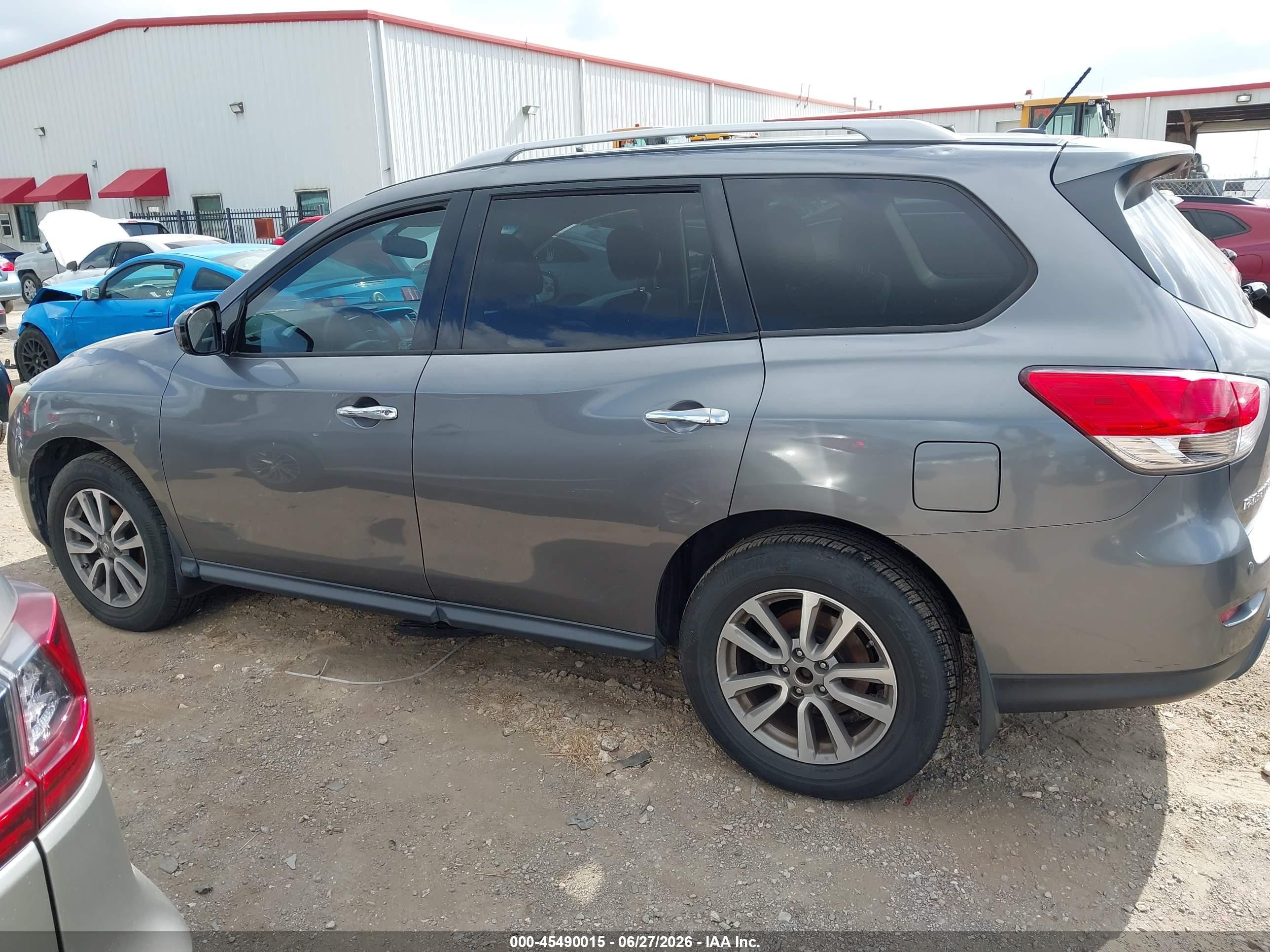 2015 Nissan Pathfinder Platinum/s/sl/sv Gray vin: 5N1AR2MM7FC679979