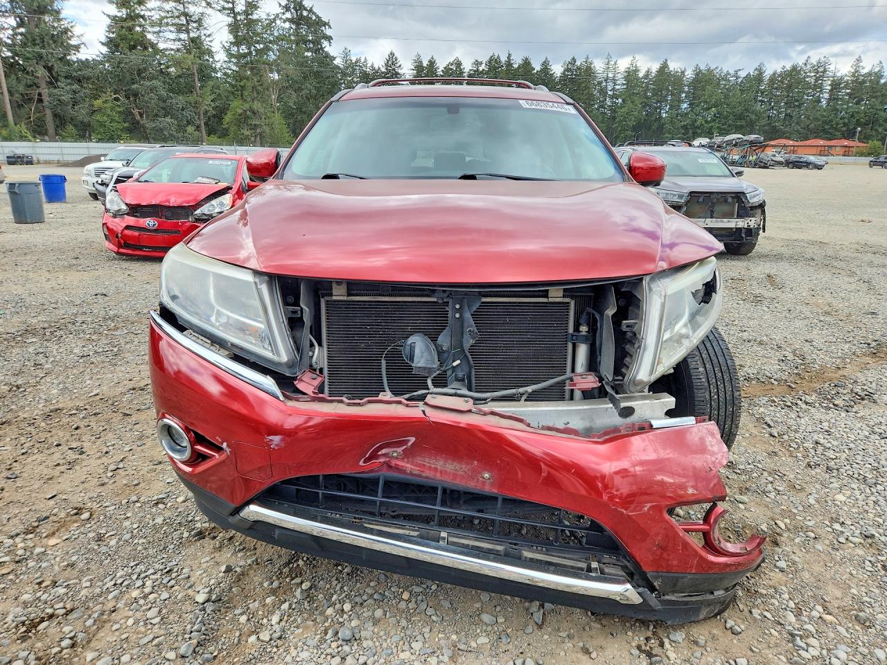 2015 Nissan Pathfinder S Red vin: 5N1AR2MM7FC702015