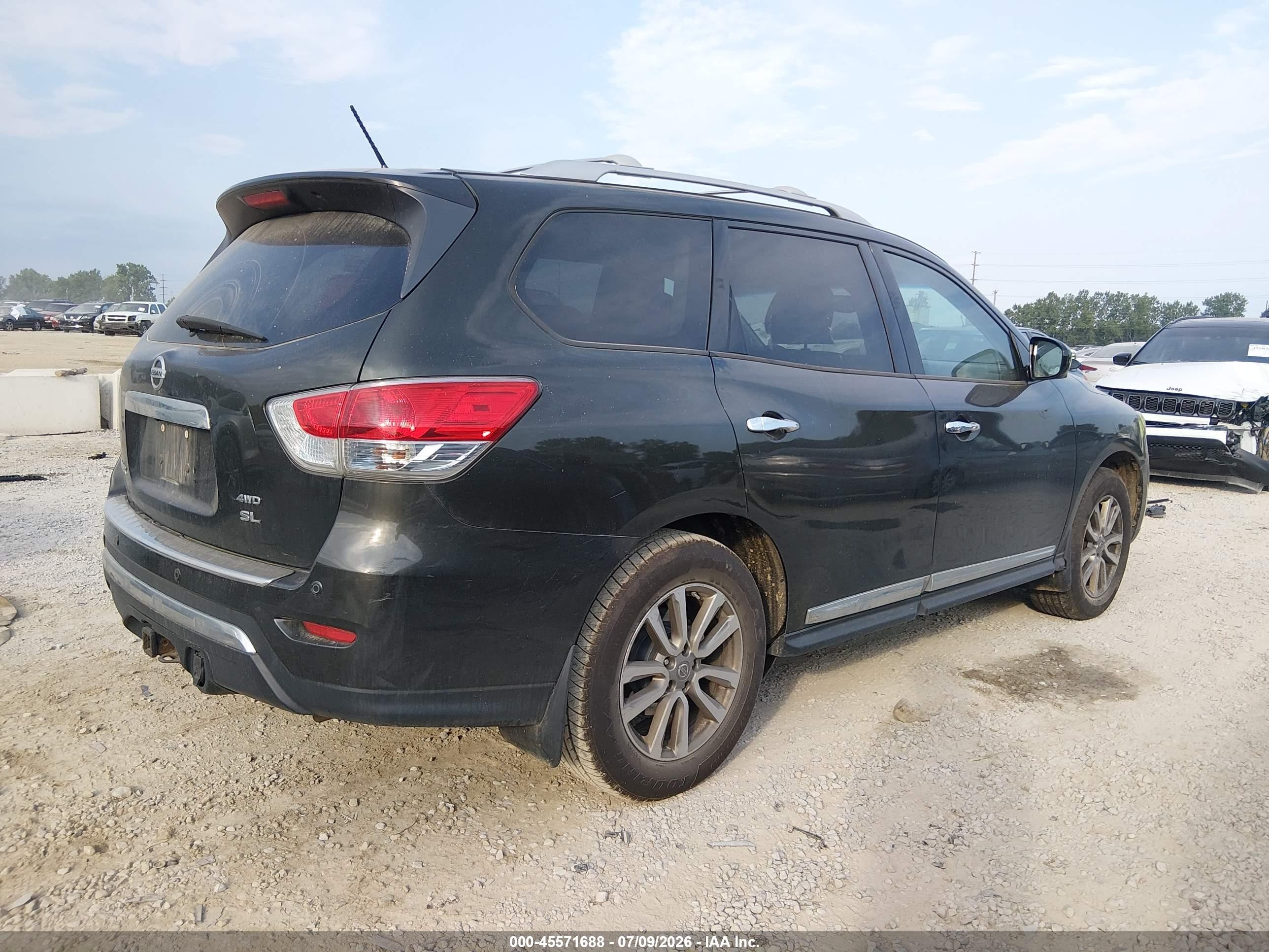 2015 Nissan Pathfinder Sl Черный vin: 5N1AR2MM7FC705495