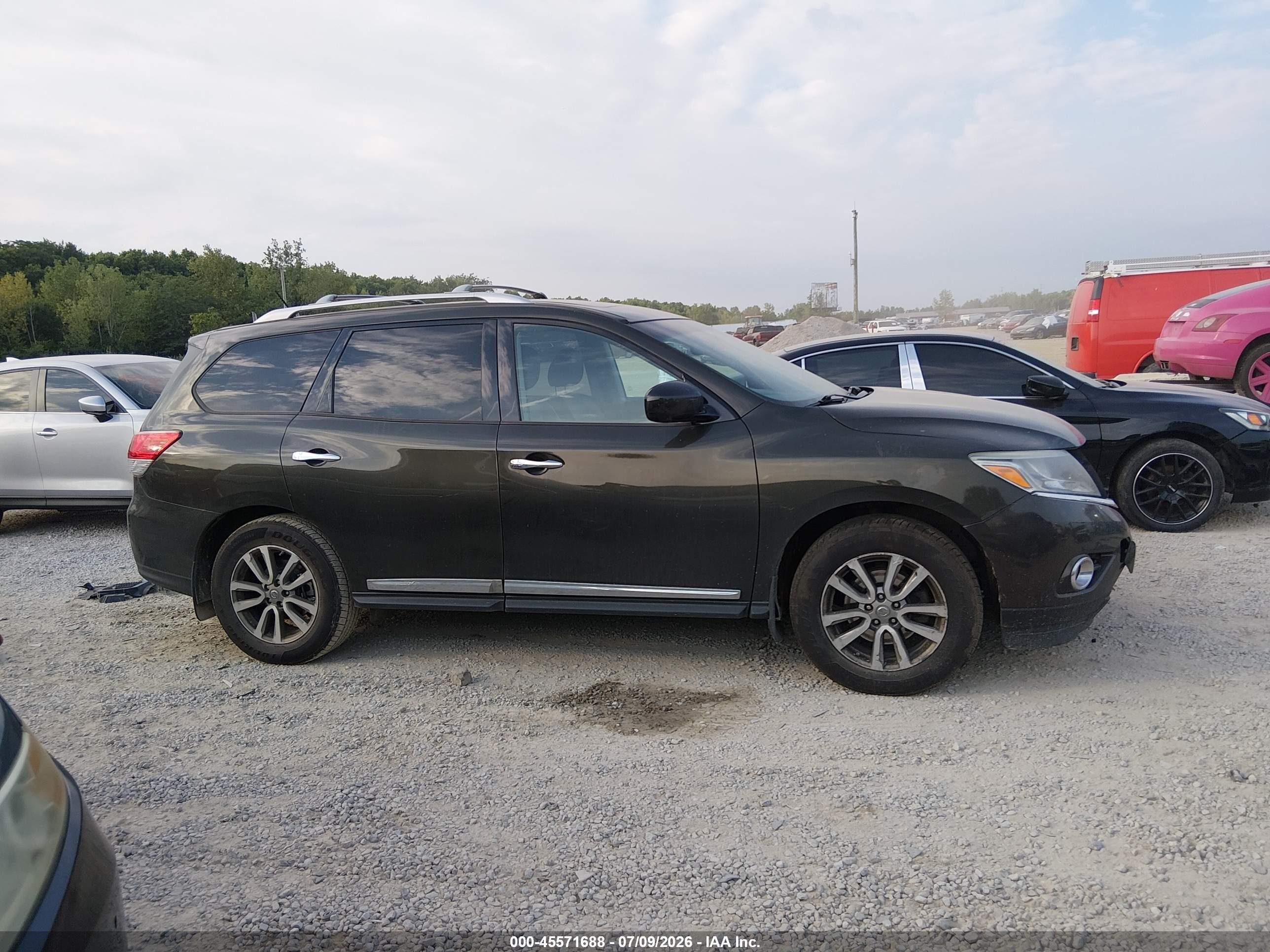 2015 Nissan Pathfinder Sl Черный vin: 5N1AR2MM7FC705495