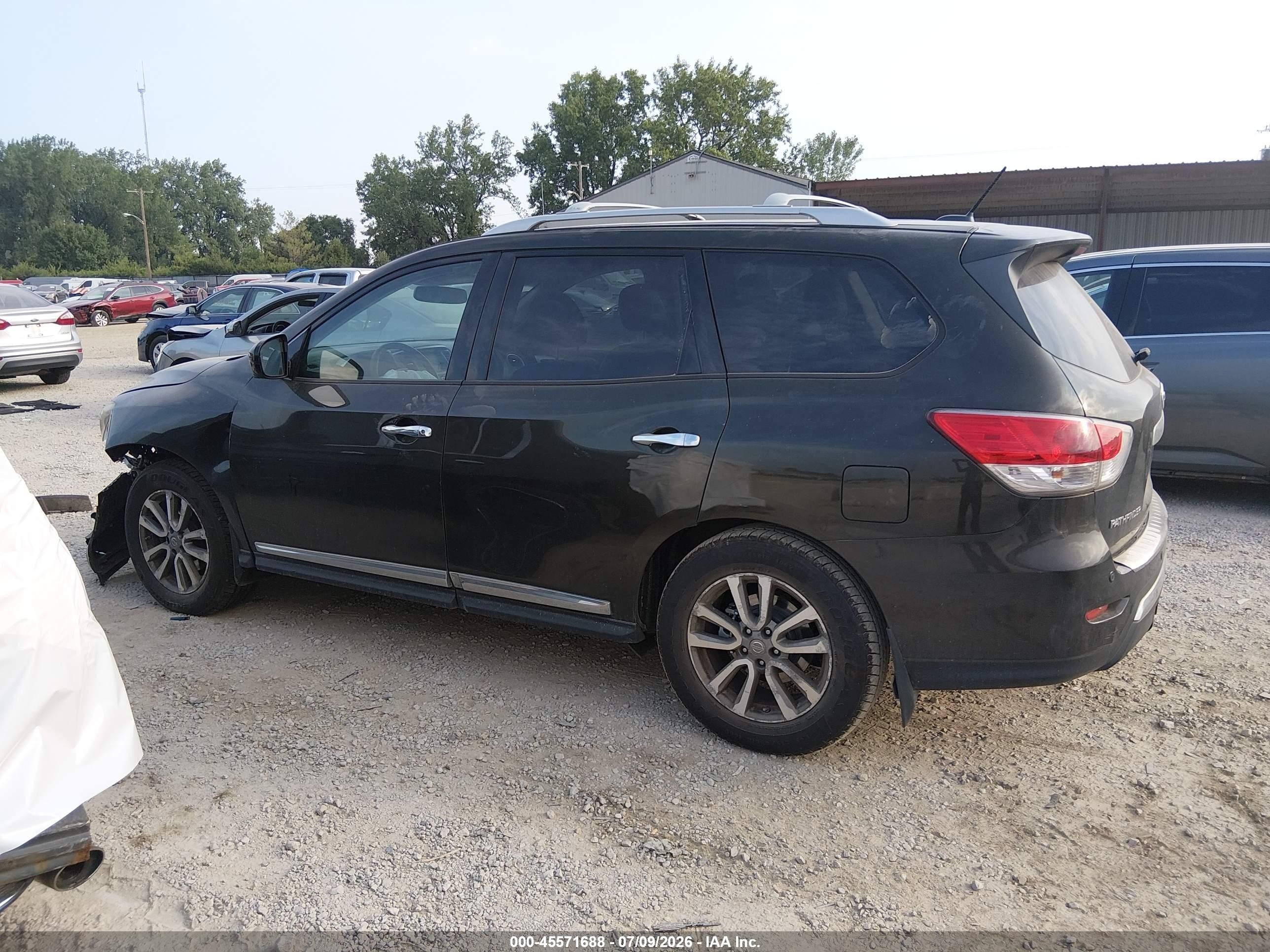 2015 Nissan Pathfinder Sl Черный vin: 5N1AR2MM7FC705495