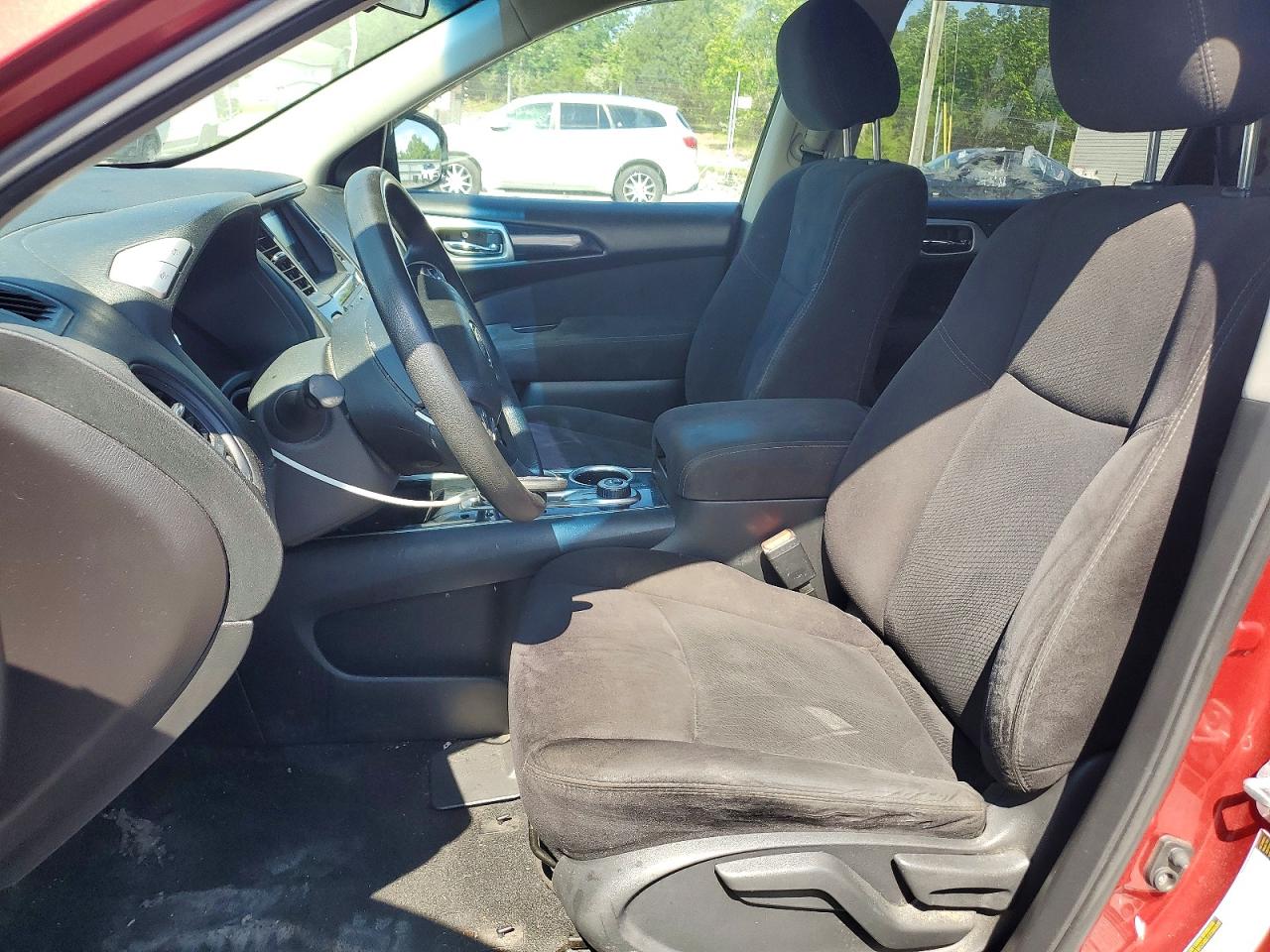 2015 Nissan Pathfinder S Red vin: 5N1AR2MM7FC718165