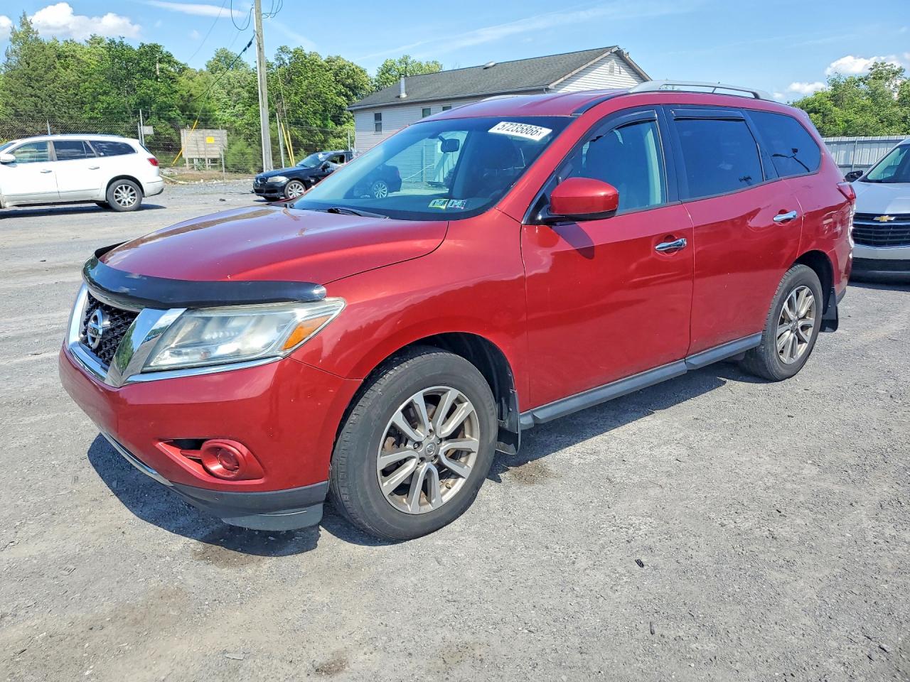 2015 Nissan Pathfinder S Красный vin: 5N1AR2MM7FC718165