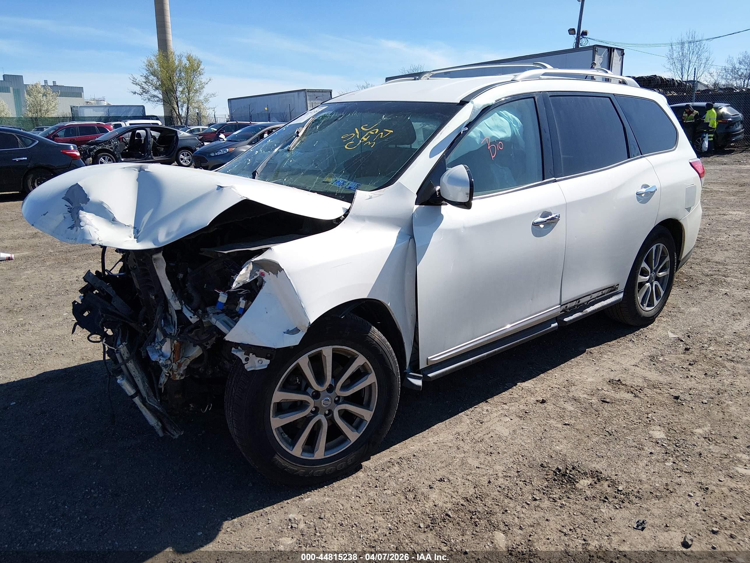 2013 Nissan Pathfinder Sl Белый vin: 5N1AR2MM8DC610148