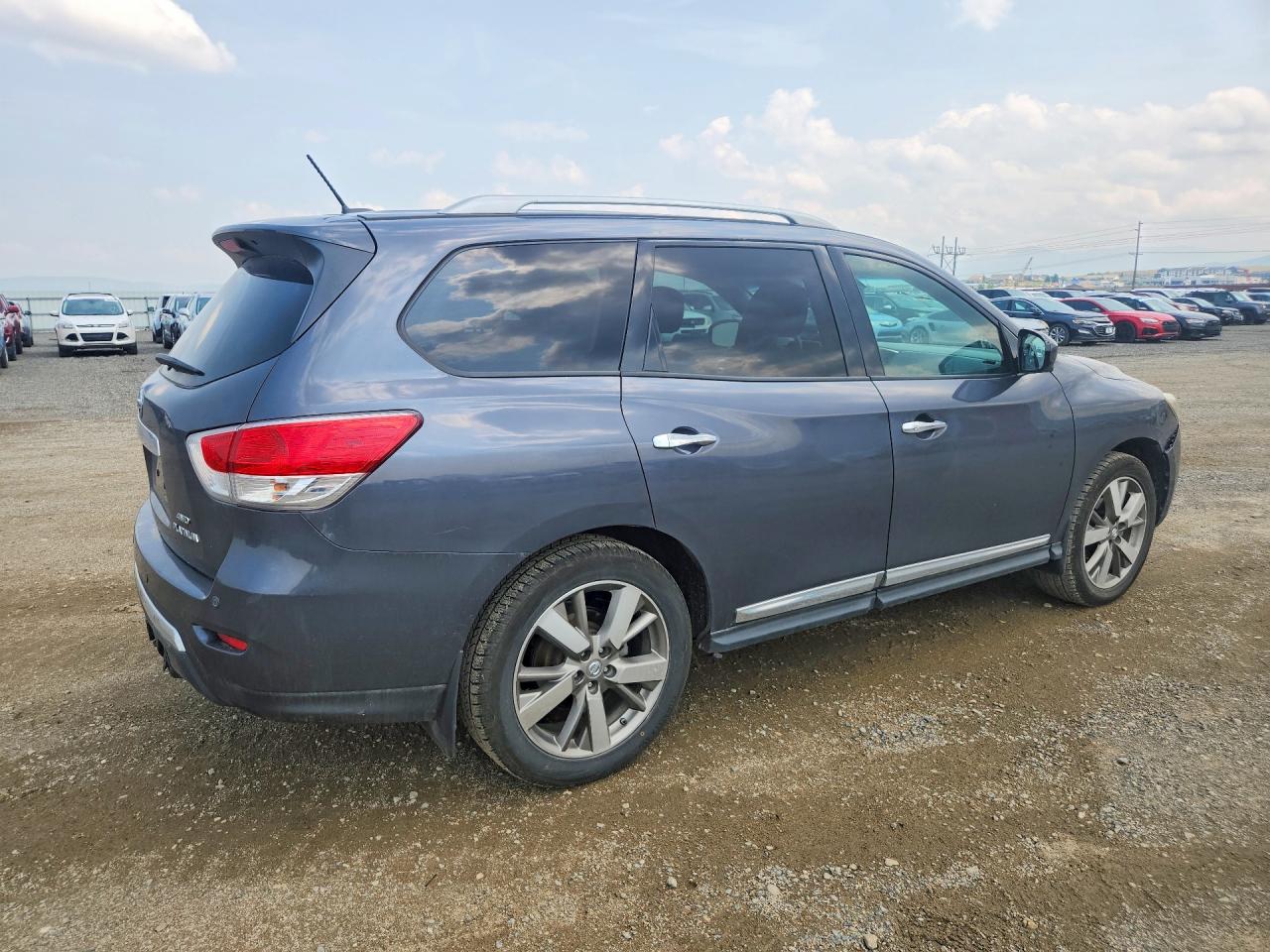 2013 Nissan Pathfinder S Gray vin: 5N1AR2MM8DC623692