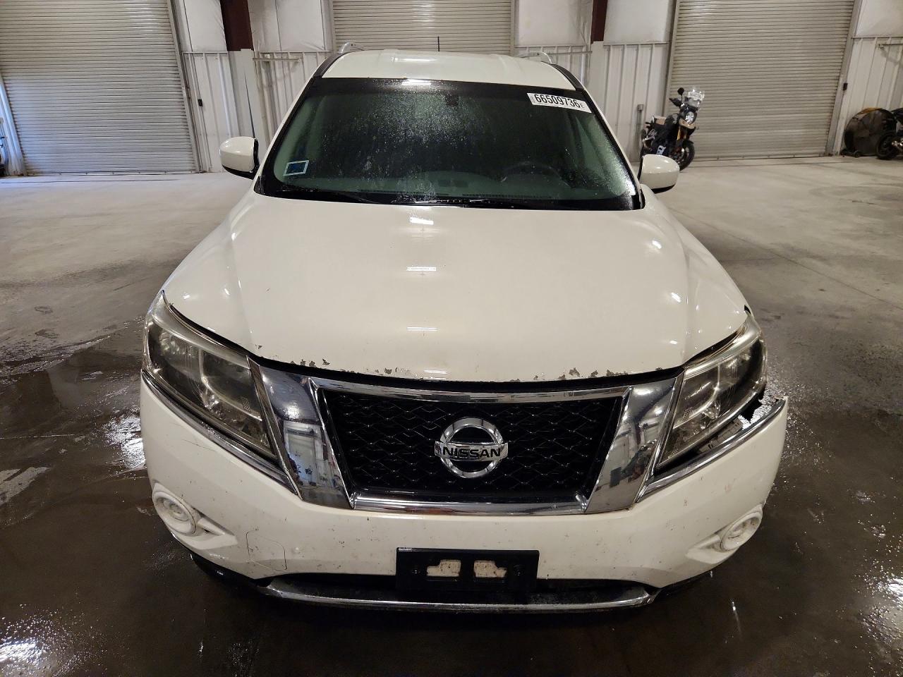 2013 Nissan Pathfinder S Белый vin: 5N1AR2MM8DC627516