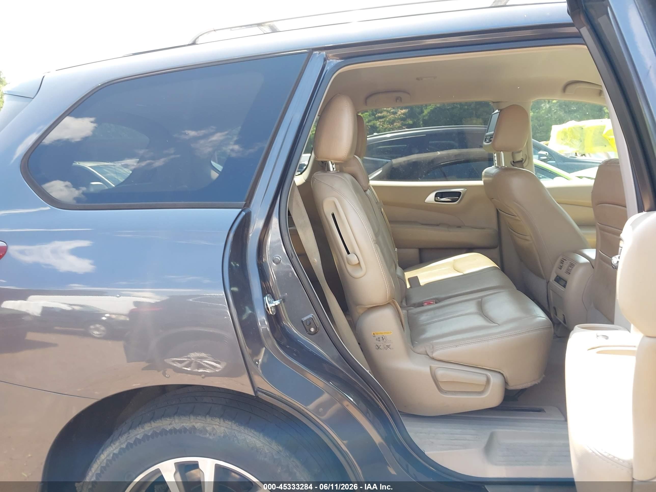 2013 Nissan Pathfinder Sl Gray vin: 5N1AR2MM8DC630349