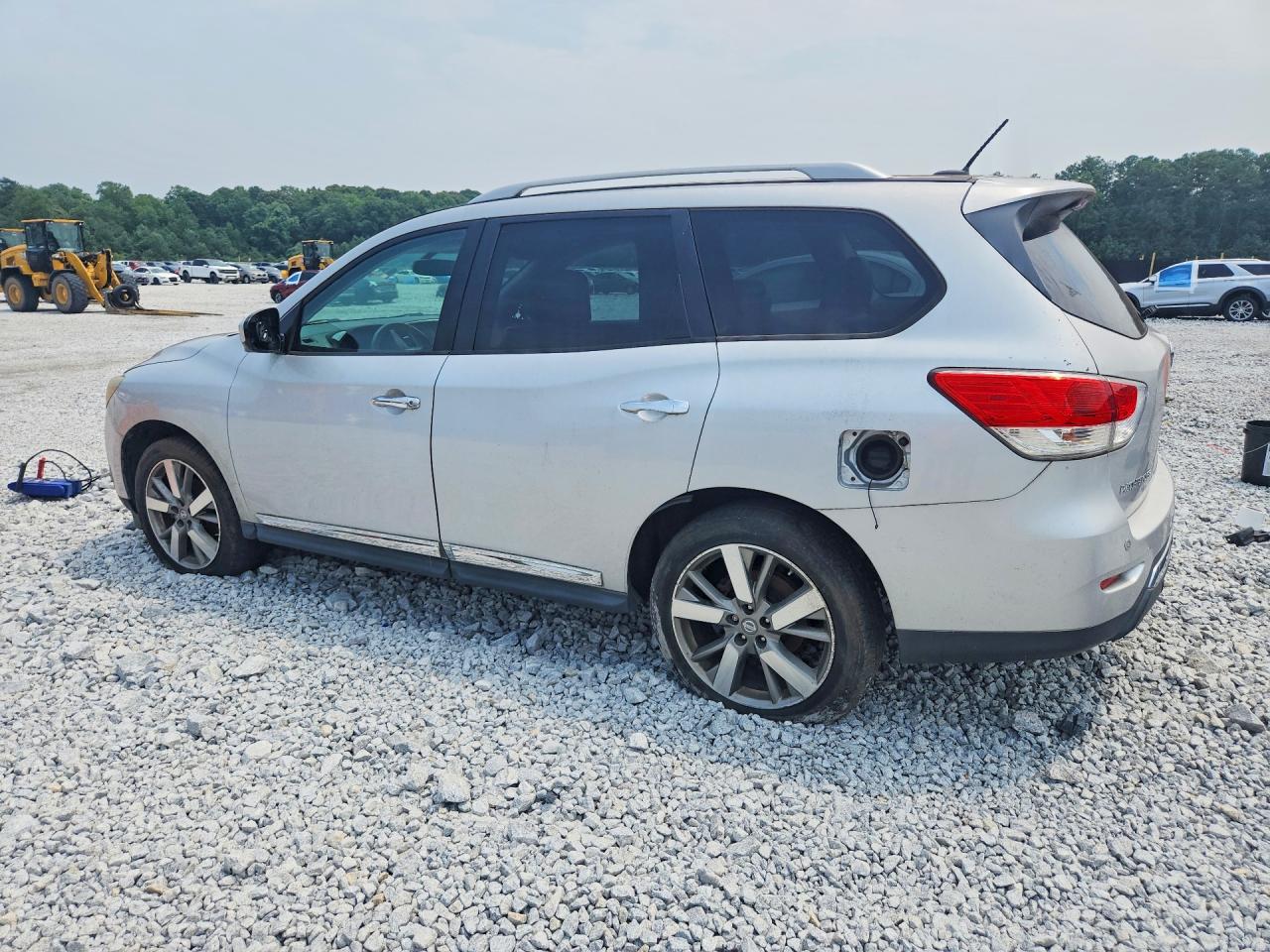 2013 Nissan Pathfinder S Серебряный vin: 5N1AR2MM8DC636264