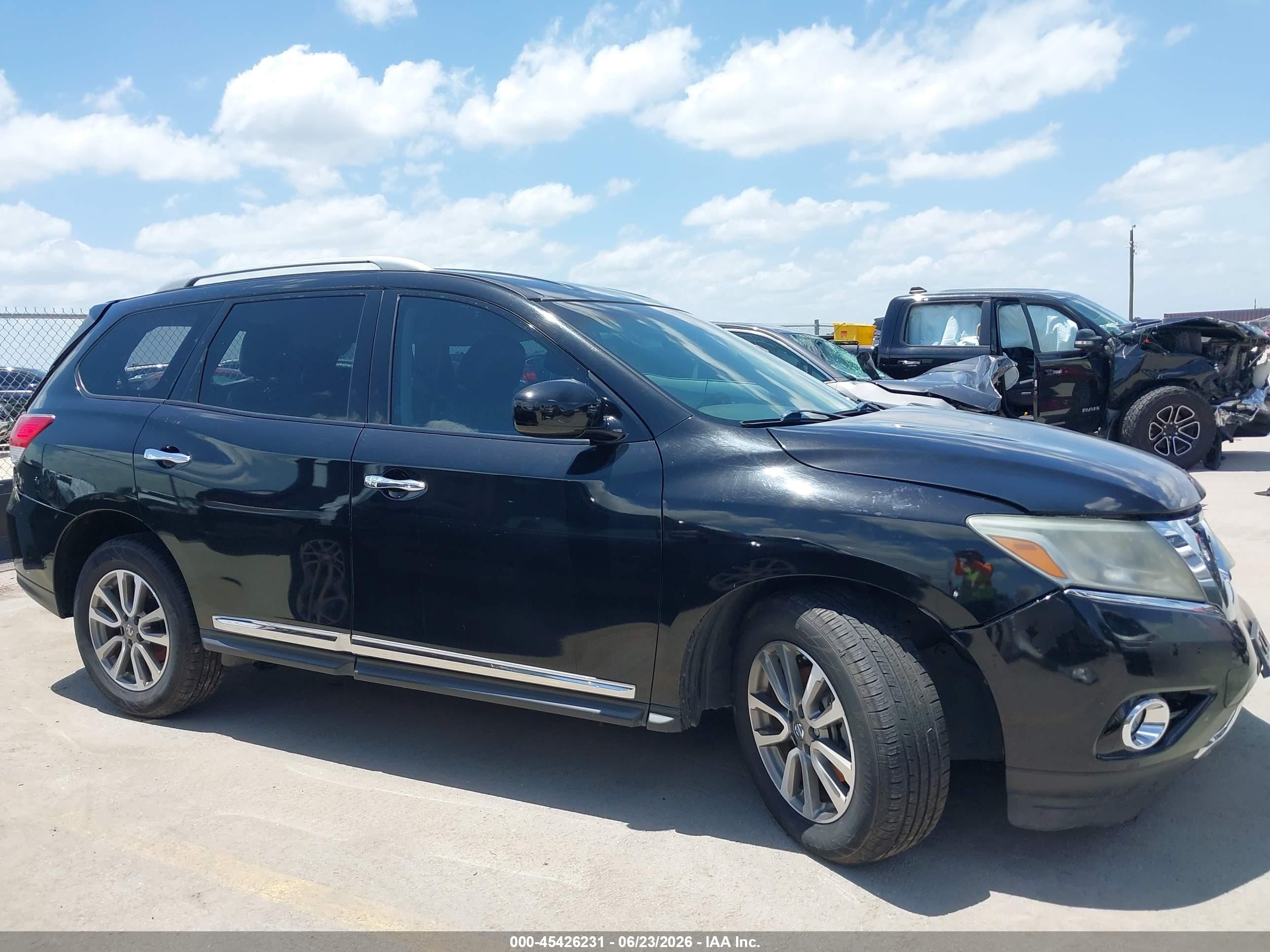 2013 Nissan Pathfinder Sl Black vin: 5N1AR2MM8DC637222